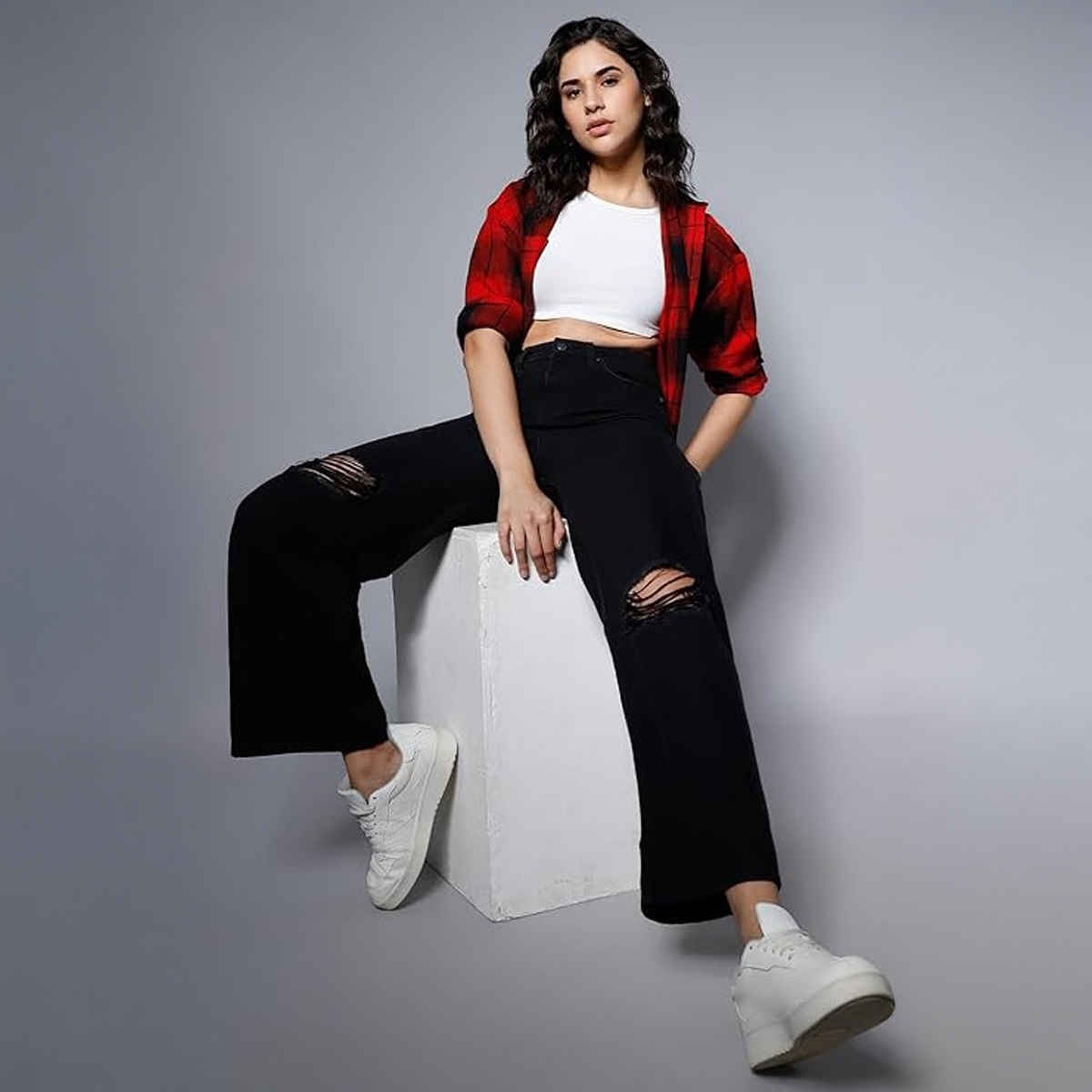High Star Women's Wide Leg High-Rise Slash Knee Jeans | Black - 32