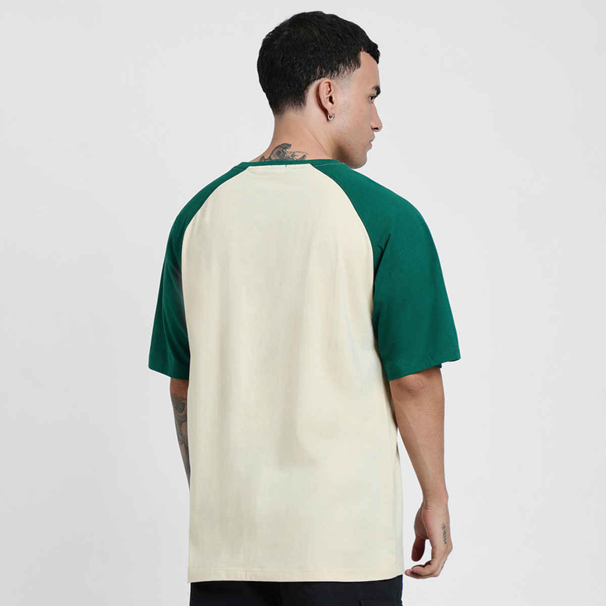Veirdo Pure Cotton Oversized Fit Round Neck Swanwhite & Green Printed T-Shirt For Men - L