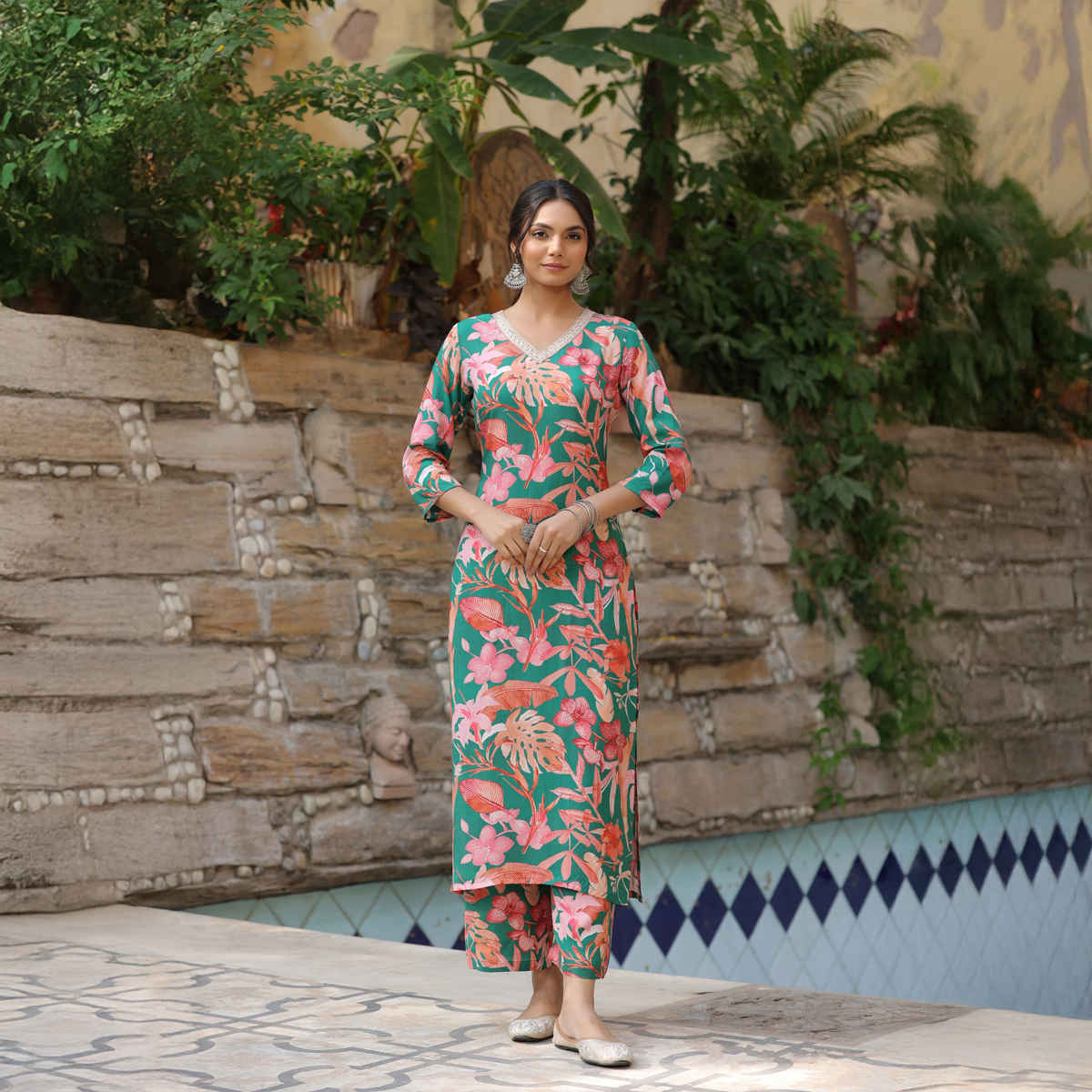 GoSriKi Women's Rayon Blend Straight Printed Kurta with Palazzo | CHINKI | Green - S