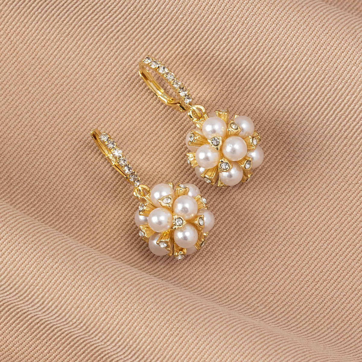 Beautynx Pearl Blossom Ball Earrings | Gold | BNX-EAR-0062