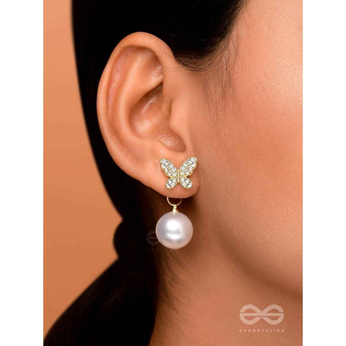 Everstylish Fly Away With Me - Golden Pearl Earrings