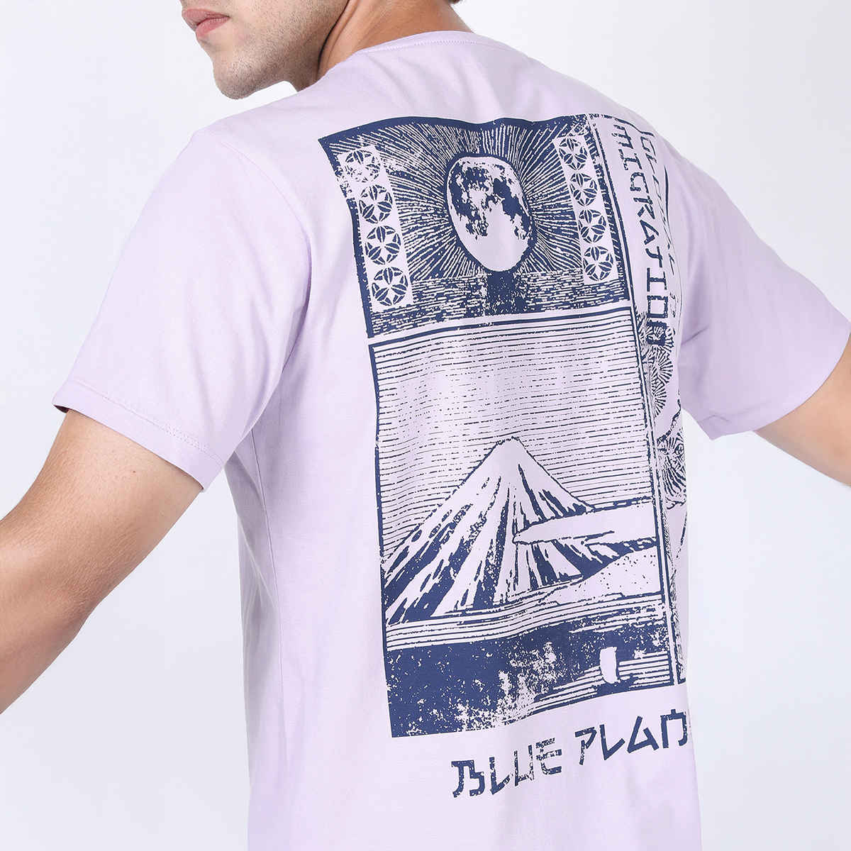 Highlander Men's Printed Round Neck Slim Fit T-shirt | Lilac - S
