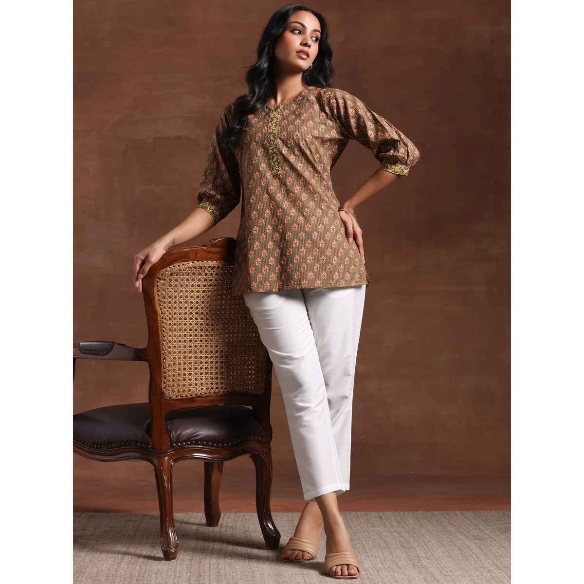 Libas Women Floral Printed Olive Straight Kurti With Thread Work | Olive | XL