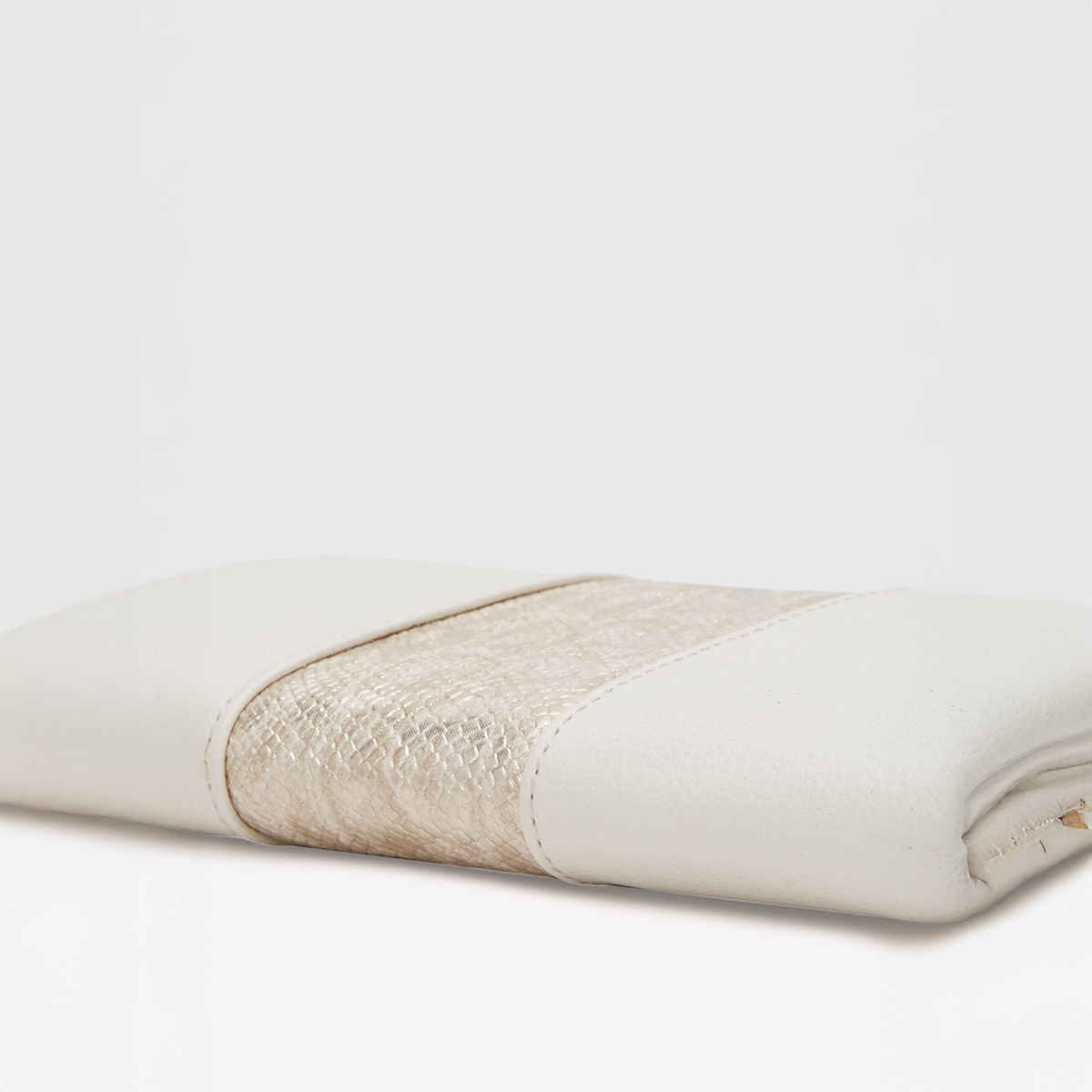 Caprese Women's Merle Wallet | Beige - Medium