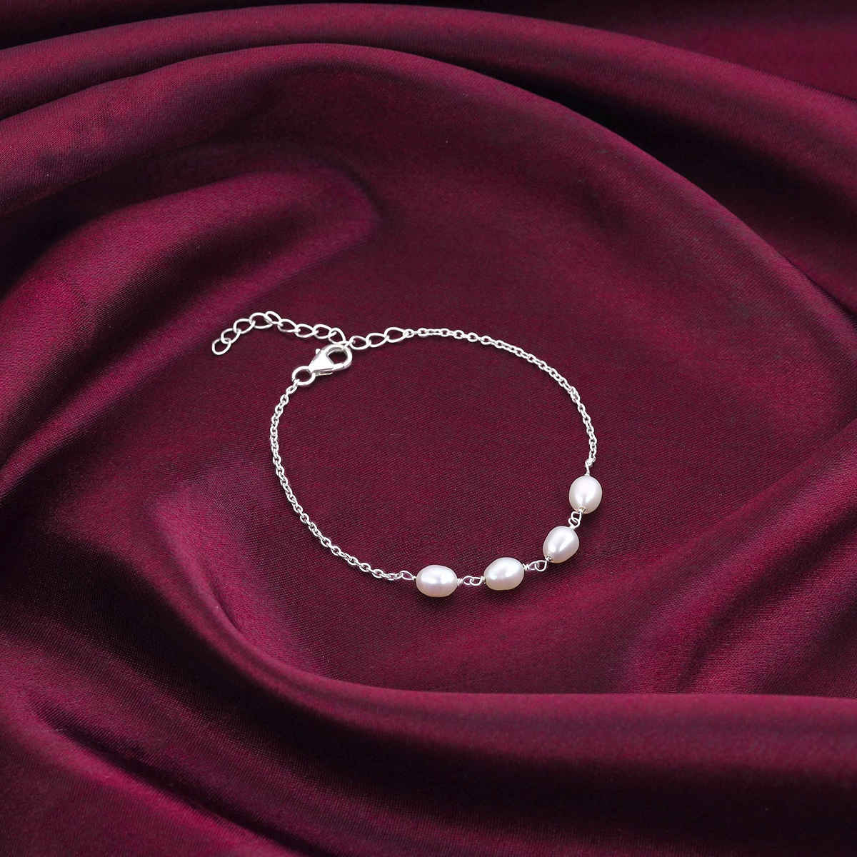 Giva Silver Pearl Glance Bracelet