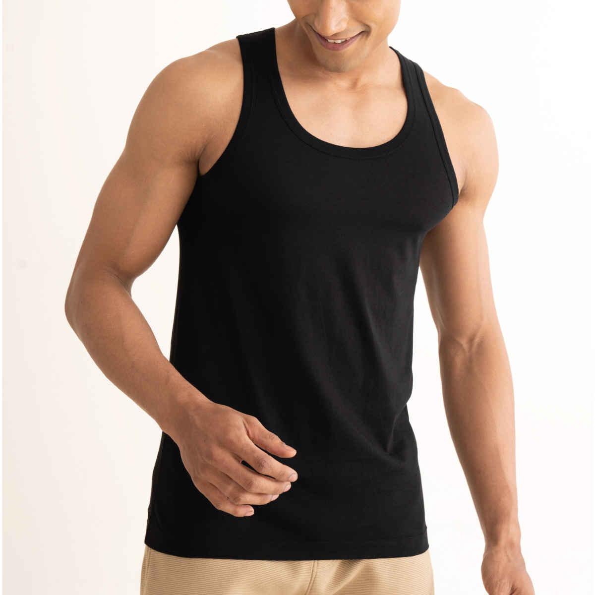 DaMENSCH Men's Neo - Cotton Round Vest | Black - M