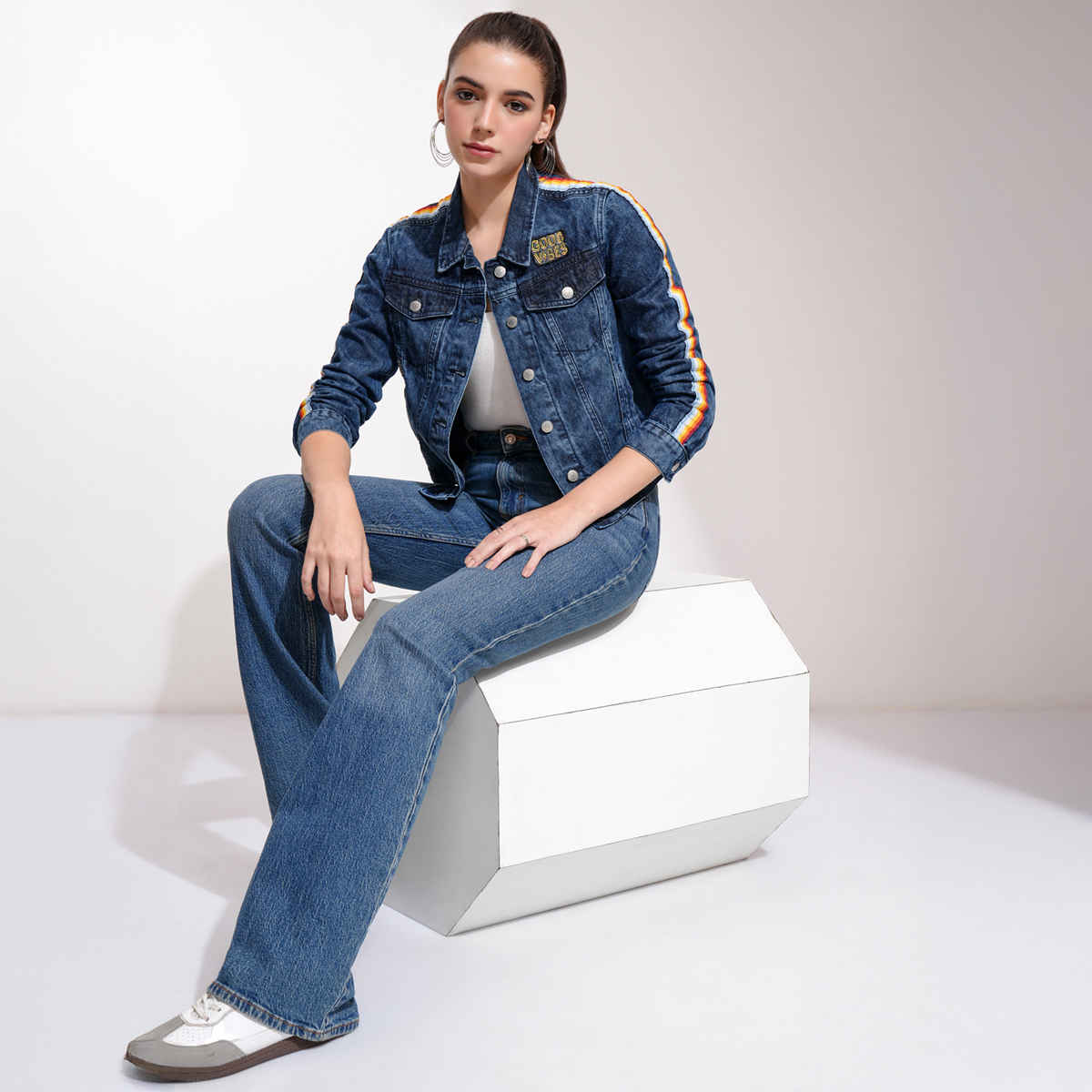 Tokyo Talkies Women's Solid Denim Jacket | Mid Blue - XL