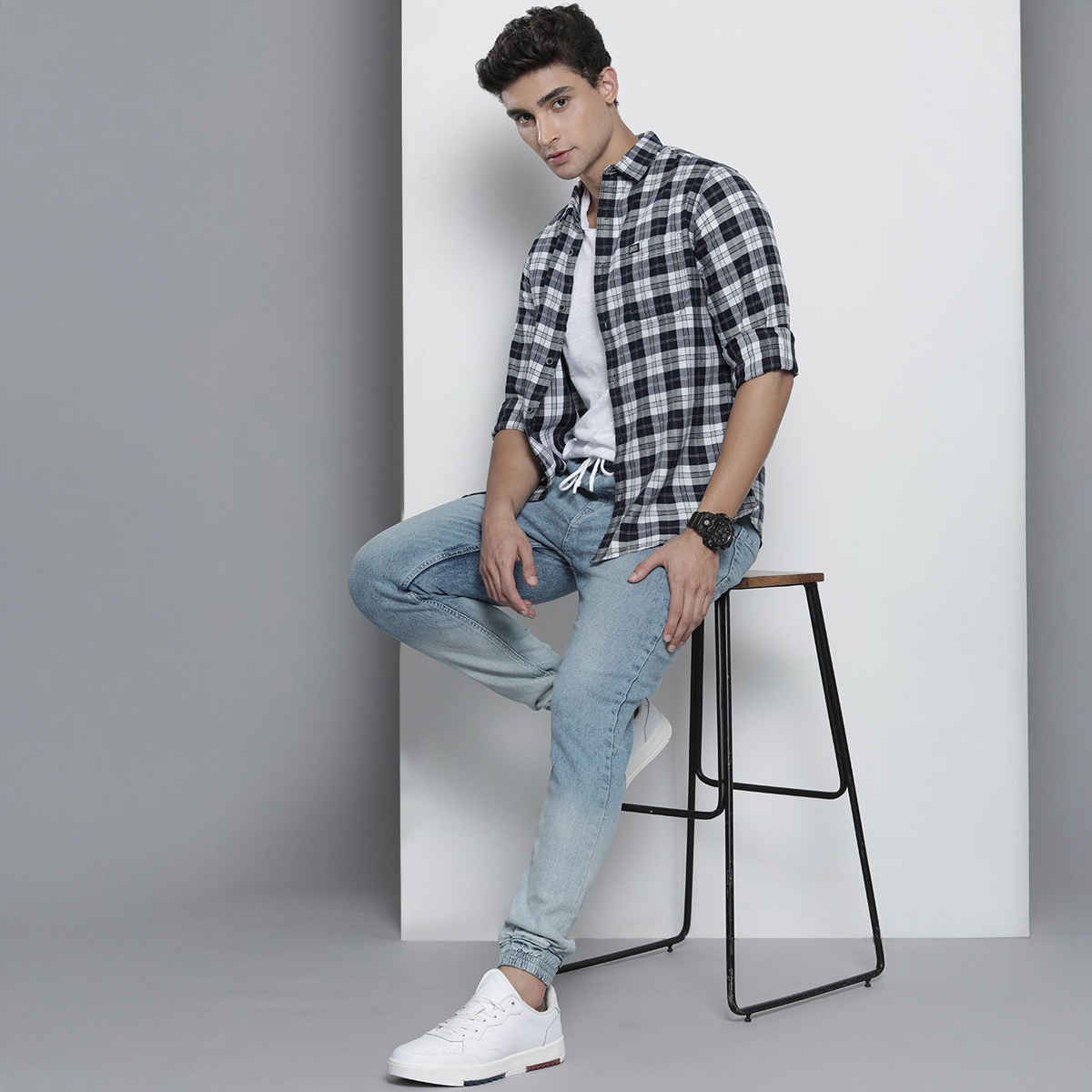 The Indian Garage Co Men's Slim Fit Solid Casual | Blue - 32