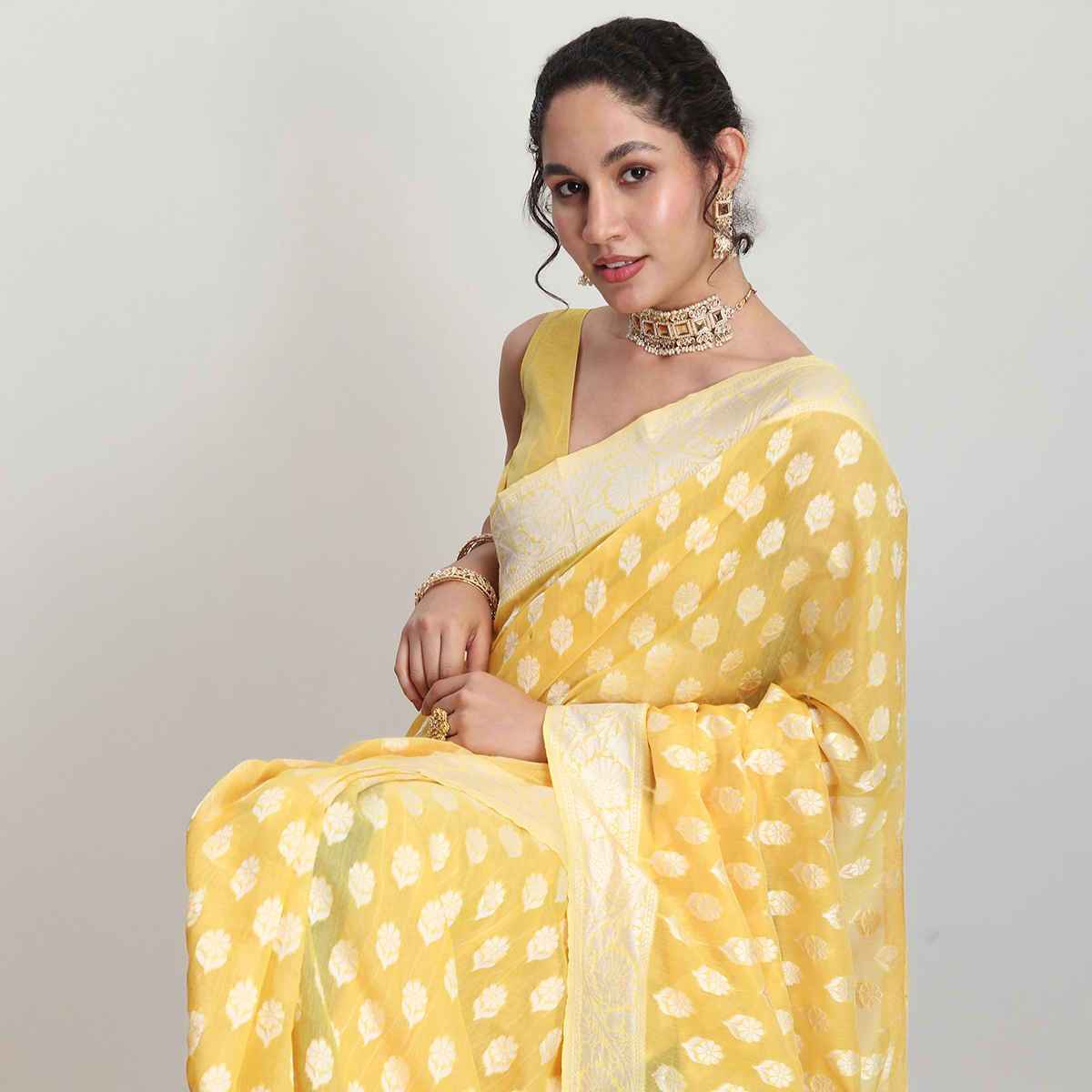 Janasya Women's Silk Blend Floral Woven Design Jacquard Saree with Blouse Piece | SAR632 | Yellow