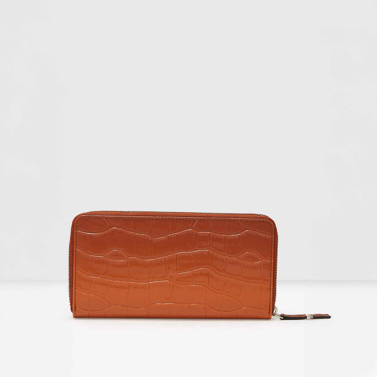 Caprese Women's Eva Wristlet Wallet | Tan - Large