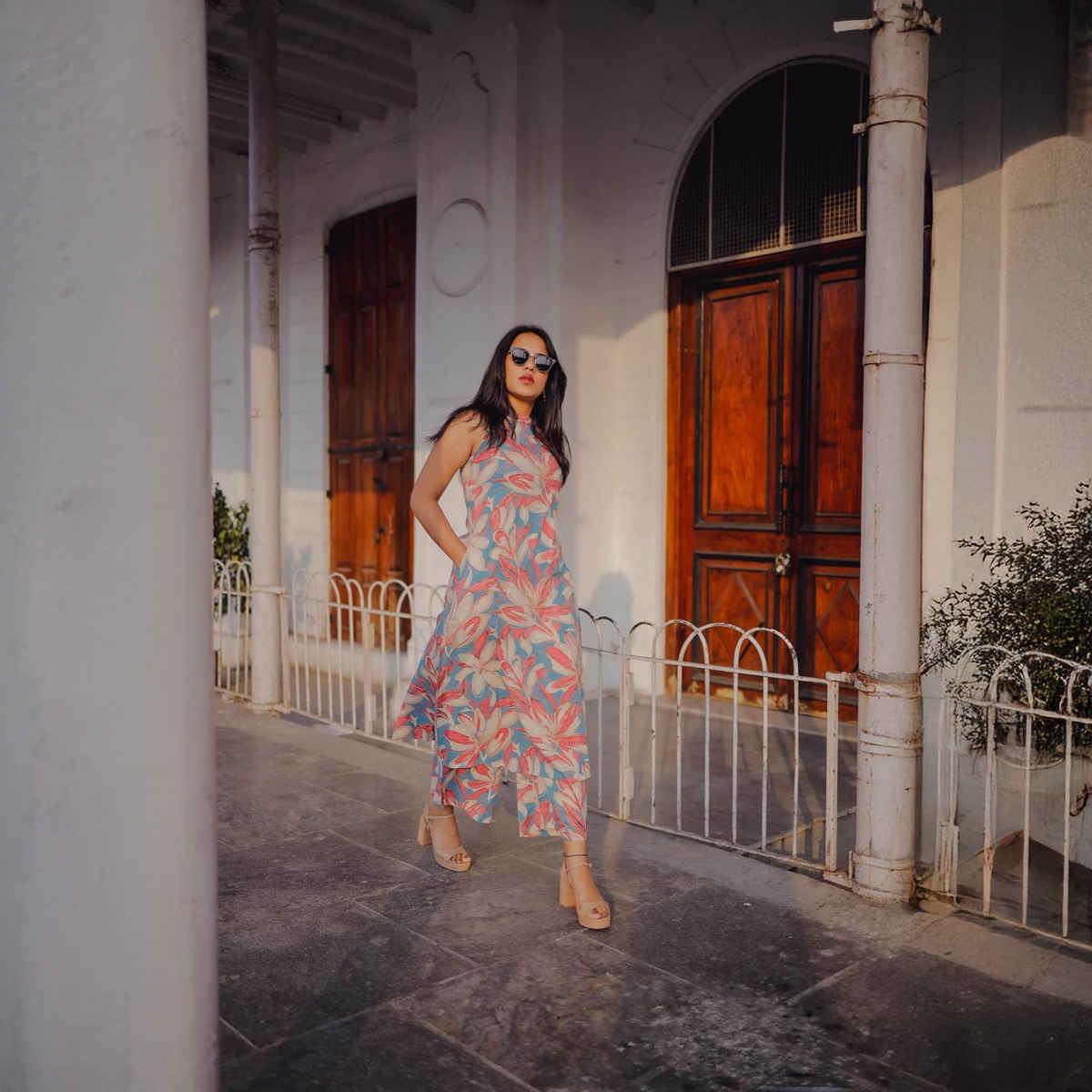 GoSriKi Women's Rayon Blend Straight Printed Kurta with Pant | Blue - L