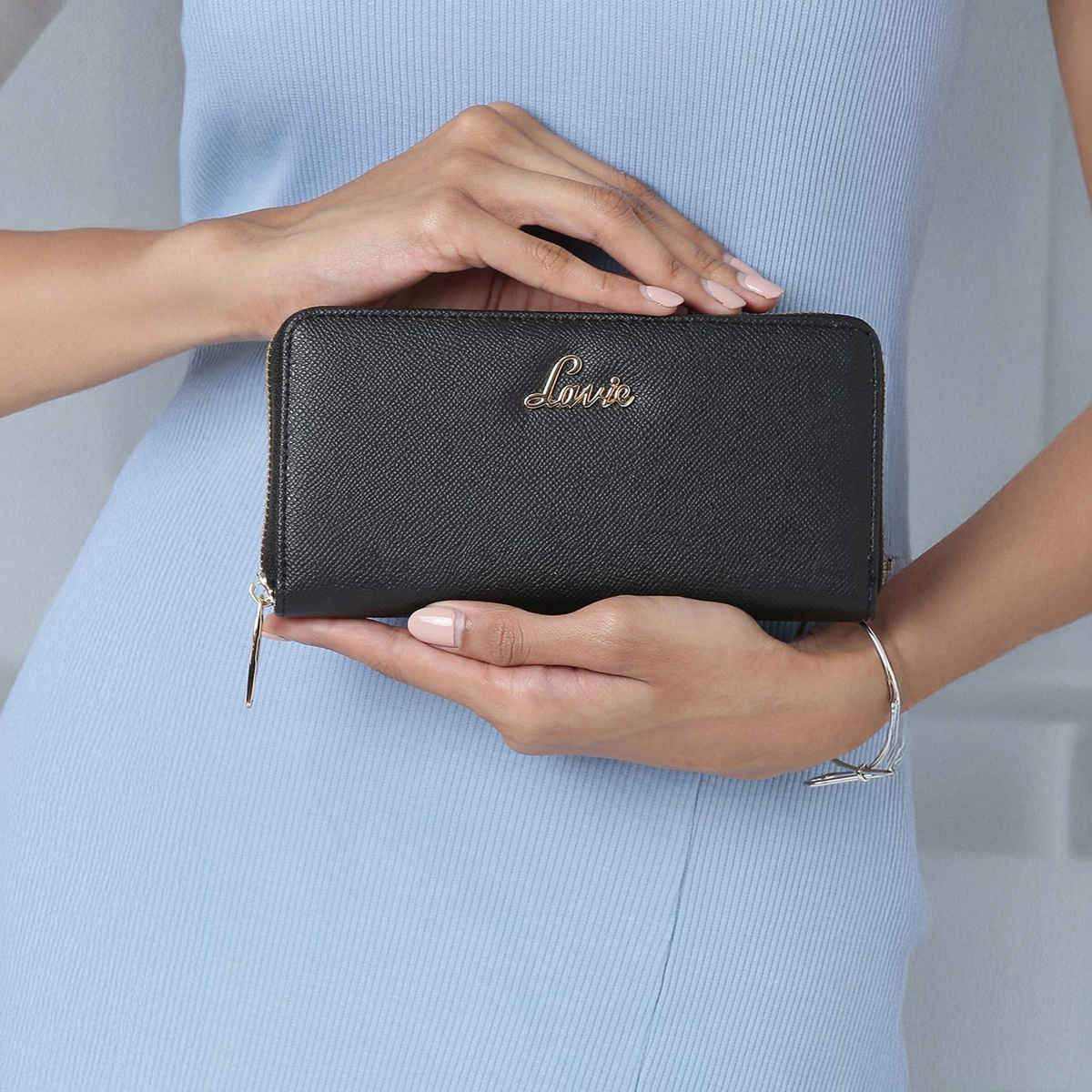 Lavie Women's Sacy Large Zip Around Wallet