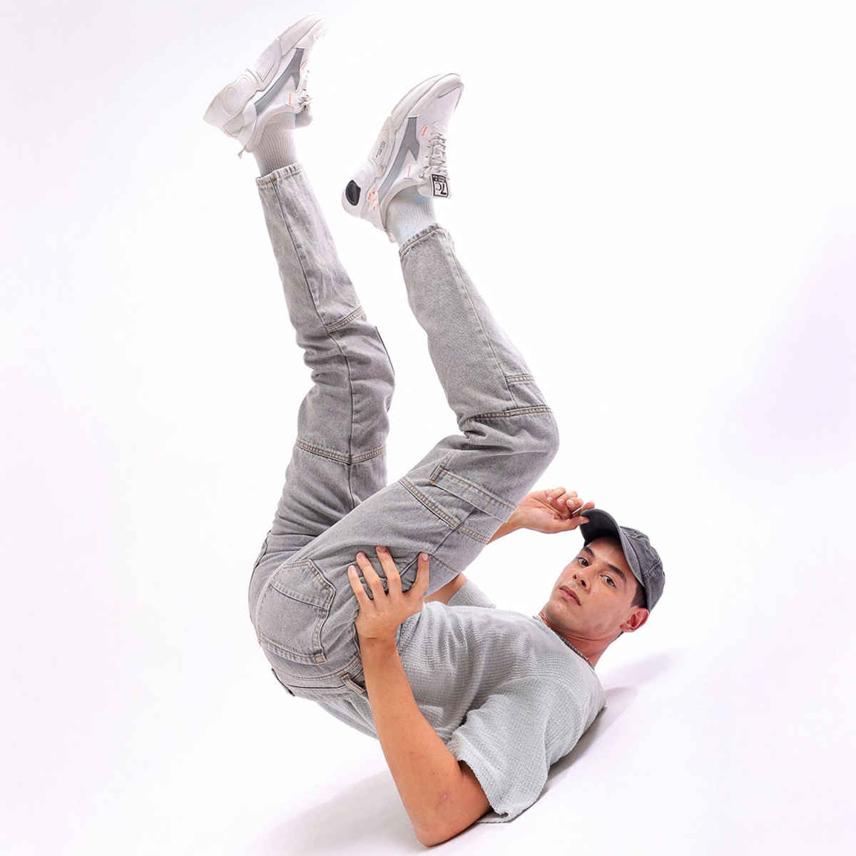 The Indian Garage Co Men's Regular Fit Solid Casual | Grey - 30