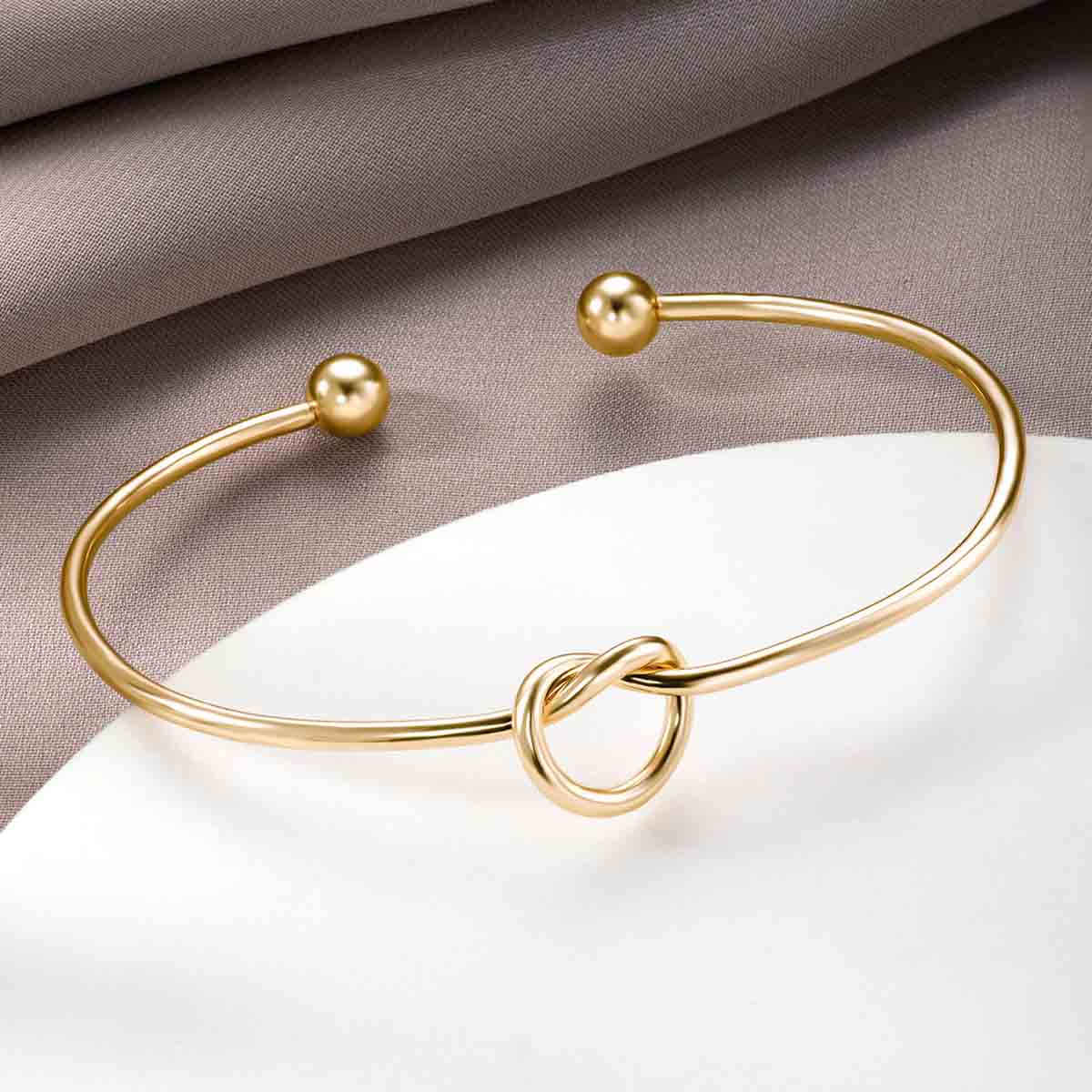 Peora Gold-Plated Gold Plated Kada Bracelet For Women'S (Gold 7.1 Gms)