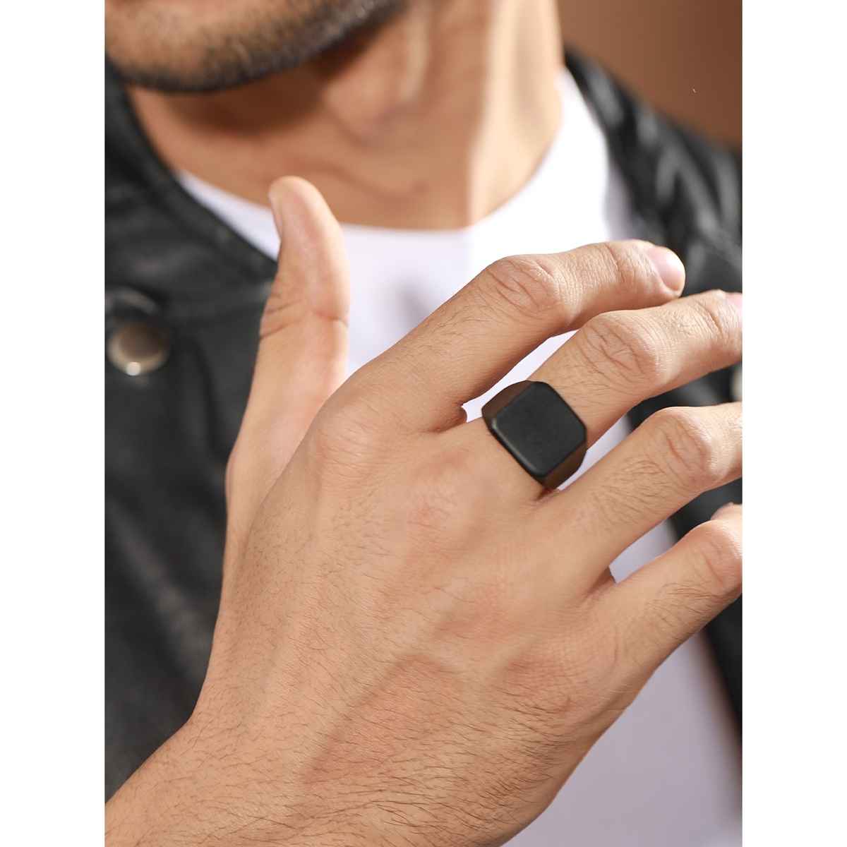 Priyaasi Bold By Priyaasi Solid Black Block Finger Ring For Men (Bd-Rng-30018)