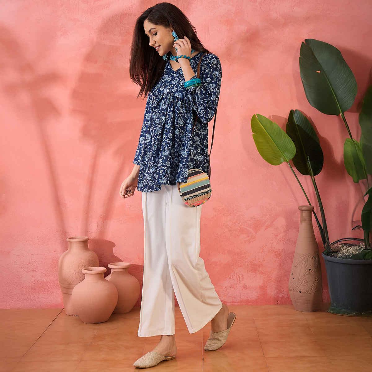 Bandia Women's Floral Printed Flared Top | Blue - XL