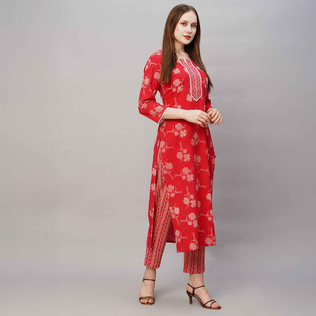 GoSriKi Women's Viscose Rayon Straight Printed Kurta with Pant | Red - S