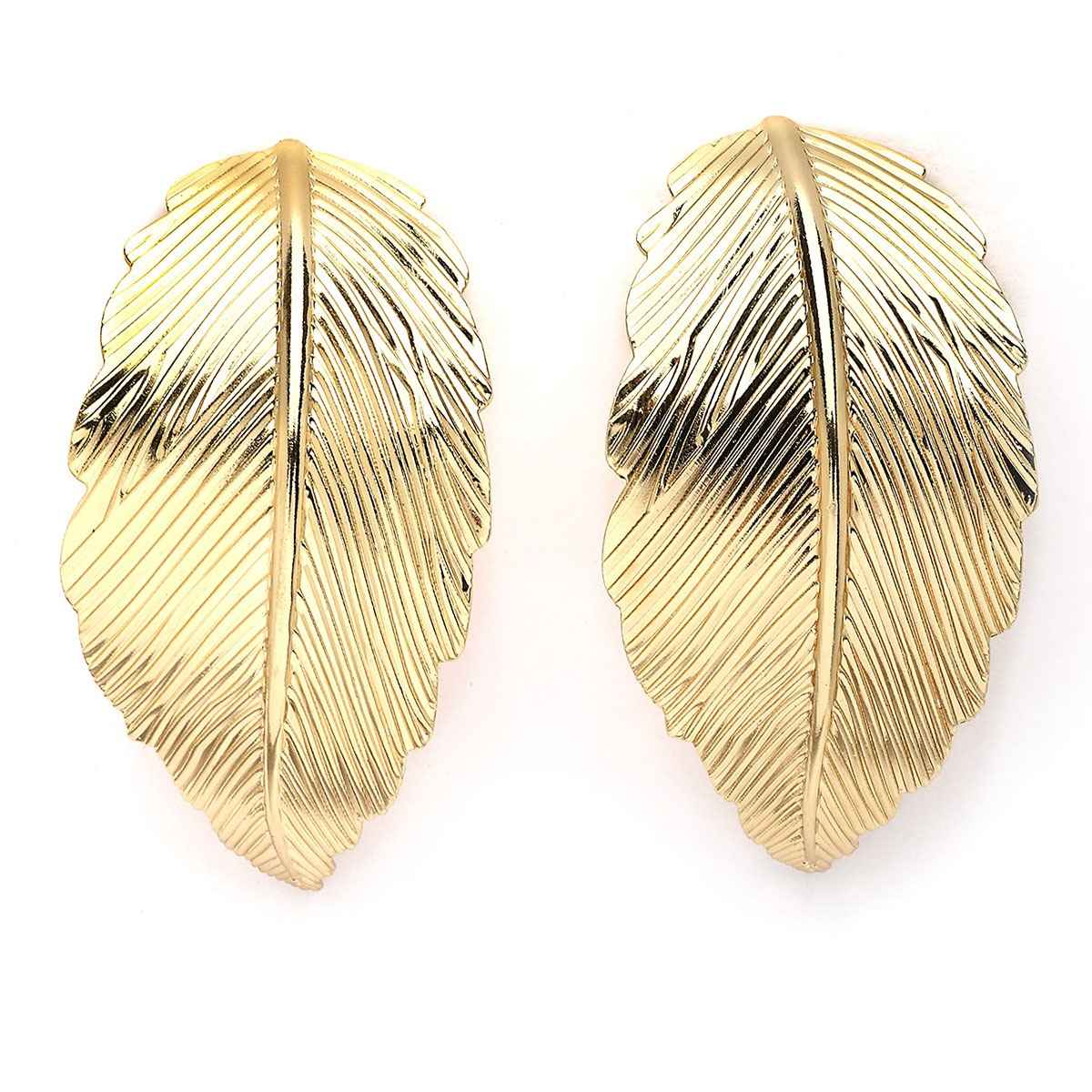 Karatcart Women's Stud Earrings Gold One Size | 33038927