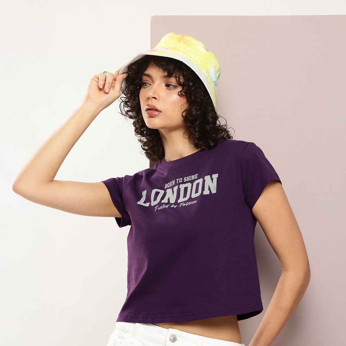 Dillinger Women's Regular Cropped Short Sleeve Printed T-shirt | Lavender - S