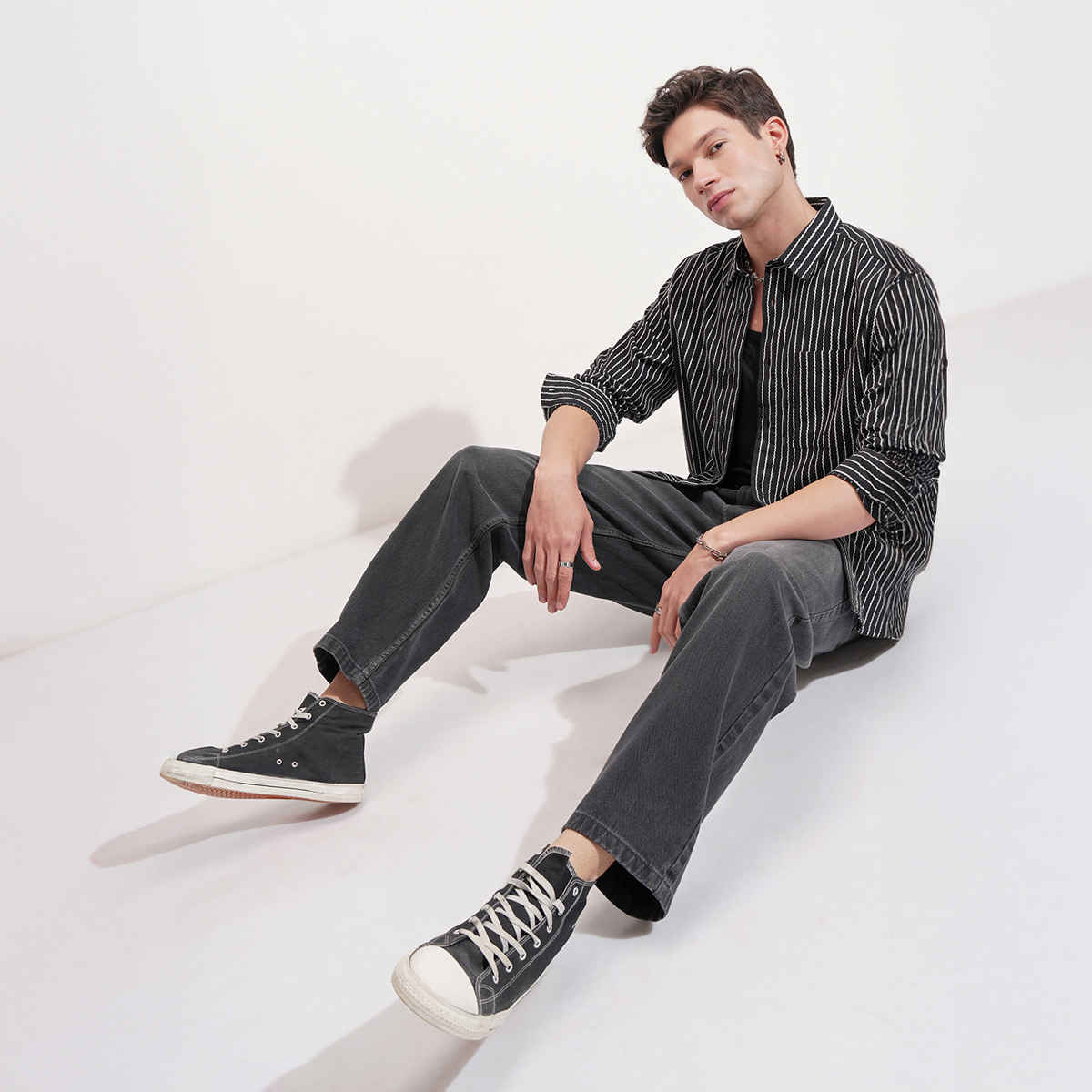 HIGHLANDER Men's Dobby Textured Checked Relaxed Shirt | Black and White - XL