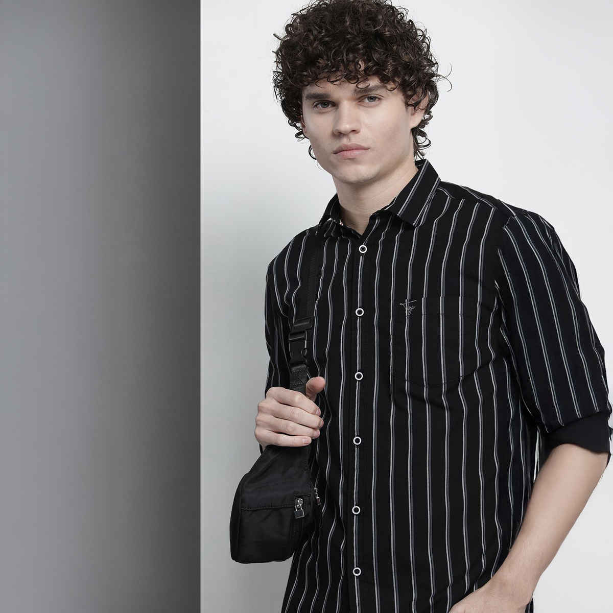 The Indian Garage Co Men's Regular Fit Striped Casual Shirt | Black - M