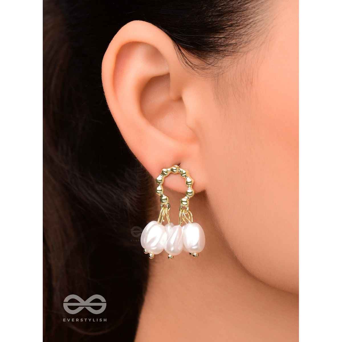 Everstylish Budding Blossoms - Golden Pearl Earrings
