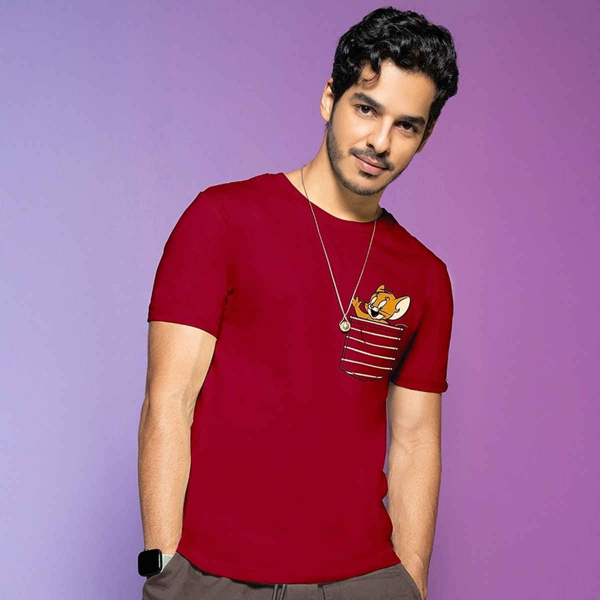 Bewakoof Tom & Jerry Merchandise Men's Red Pocket Jerry Graphic Printed T-shirt - L