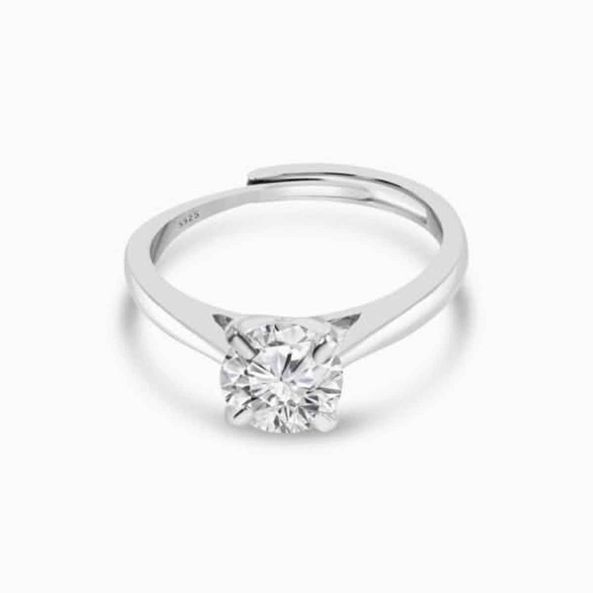 Unniyarcha 92.5 Sterling Silver Solitaire Ring