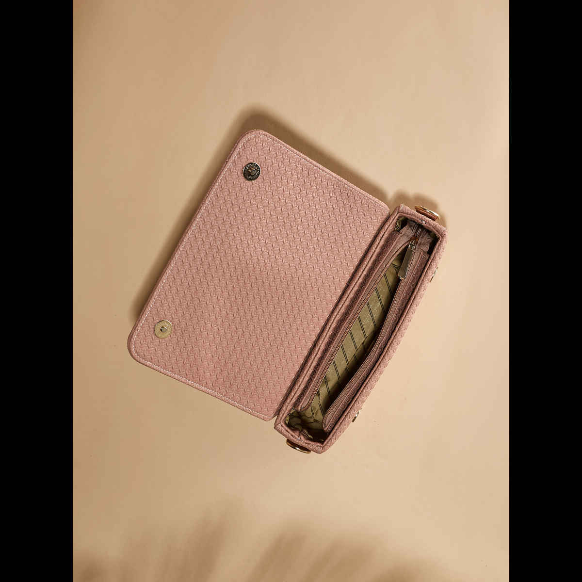 Fargo Women's Trendy Sling Bag | Tan