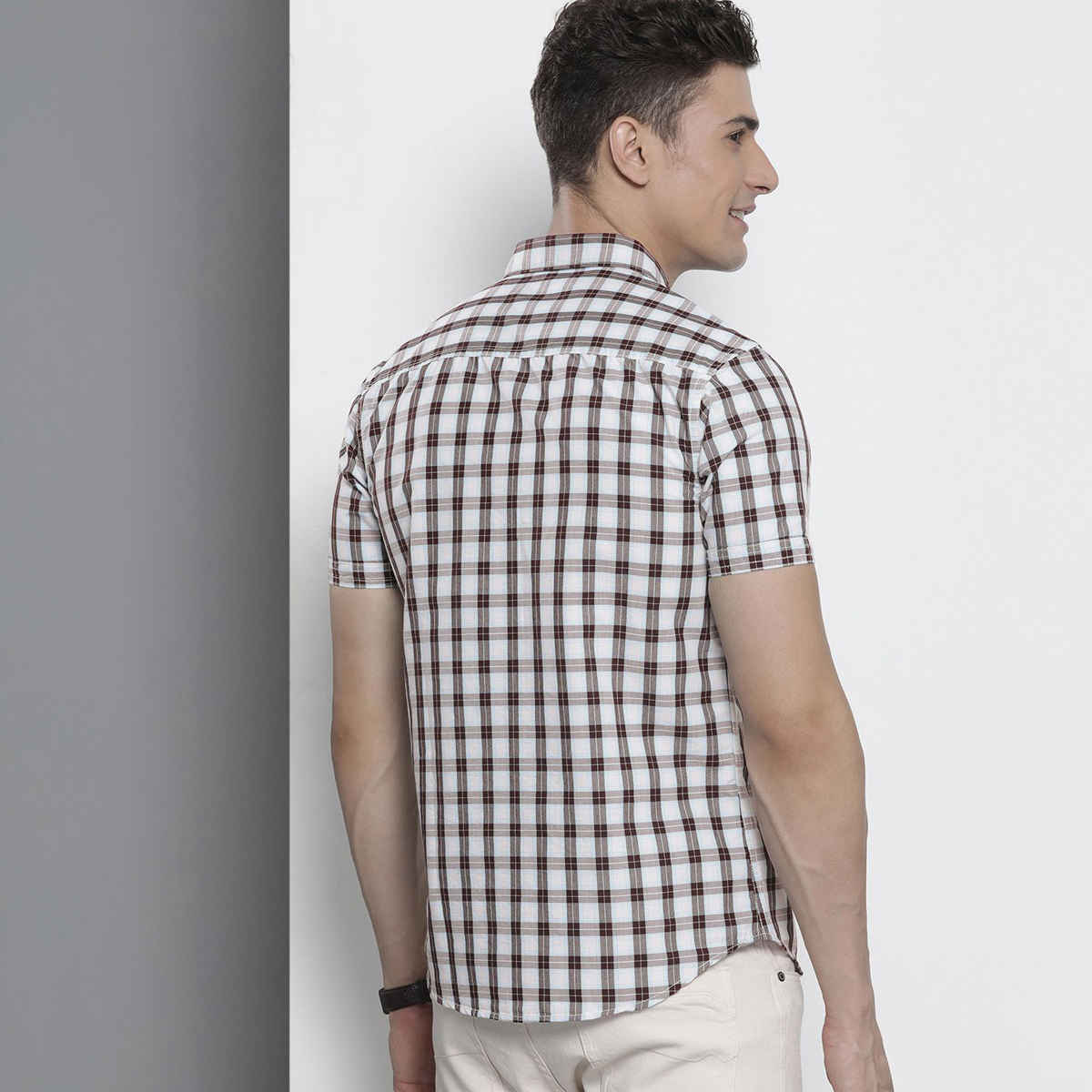 The Indian Garage Co Men's Slim Fit Checkered Casual Half Sleeve Shirt | Brown - L