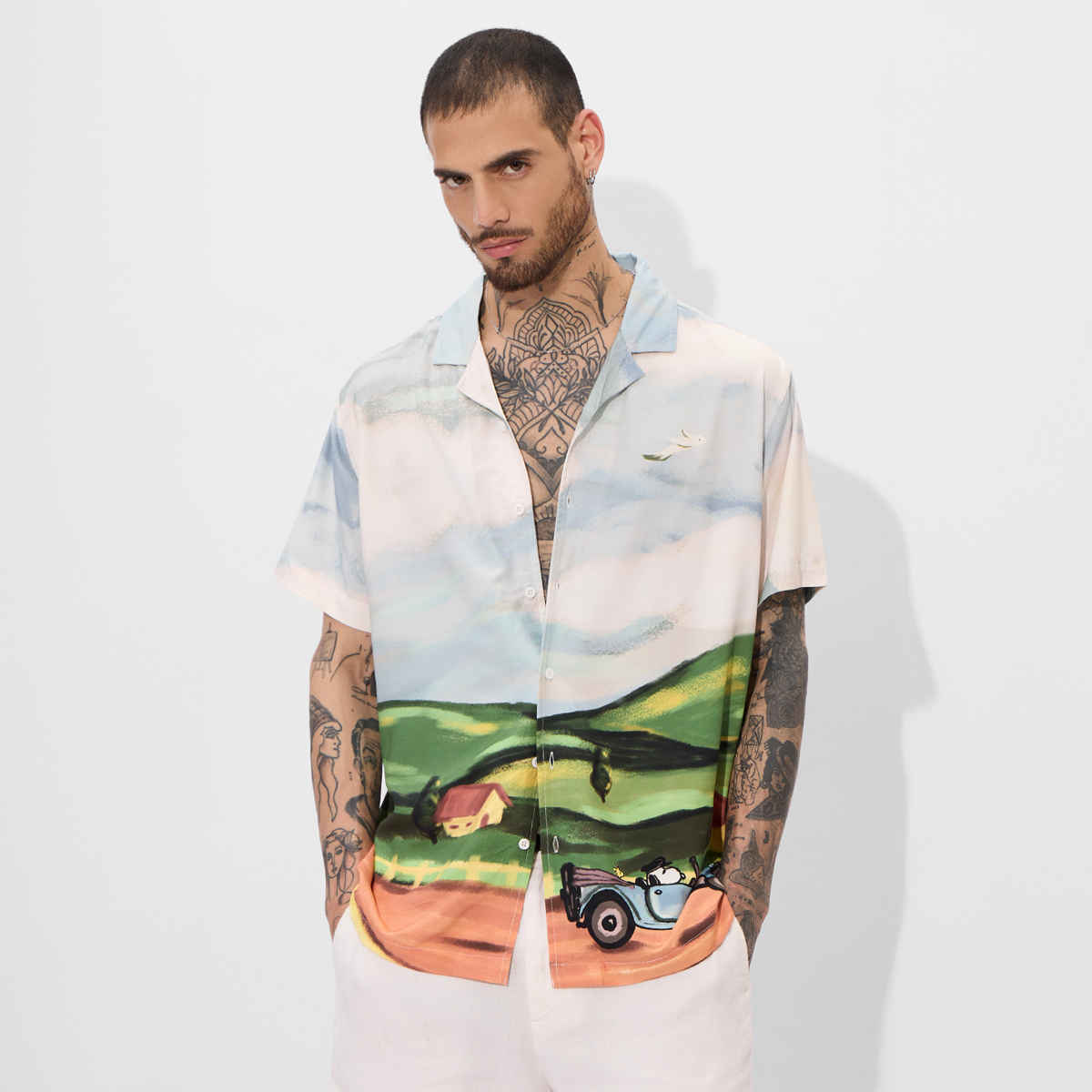 The Souled Store Men's Regular Men's Peanuts-Snoopy's Drive In Holiday Shirts | MulticolorS