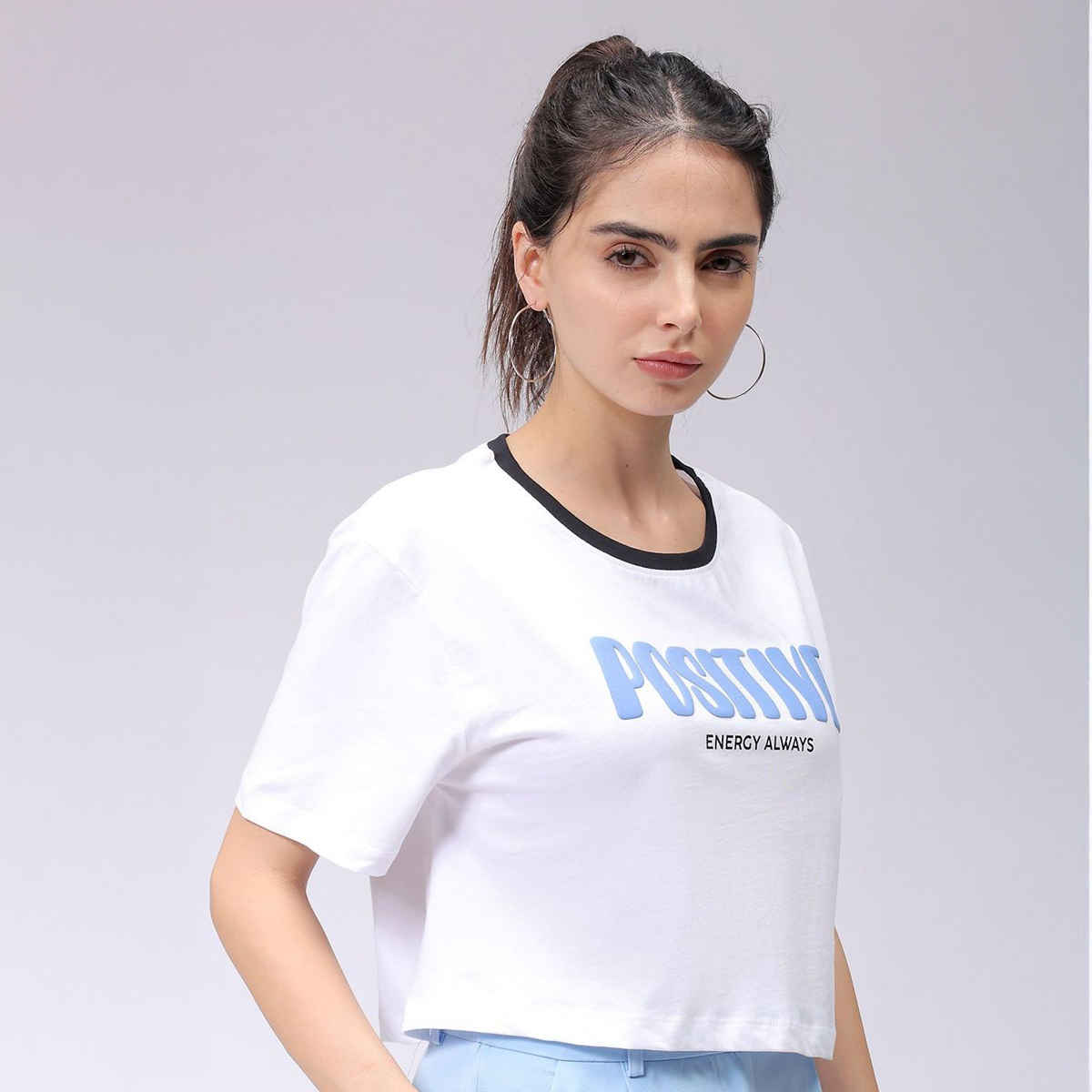 Freehand Women's Relaxed Typographic Casual Crew Neck T-shirt | 0424-Zfhcrtee2-01 | White - M