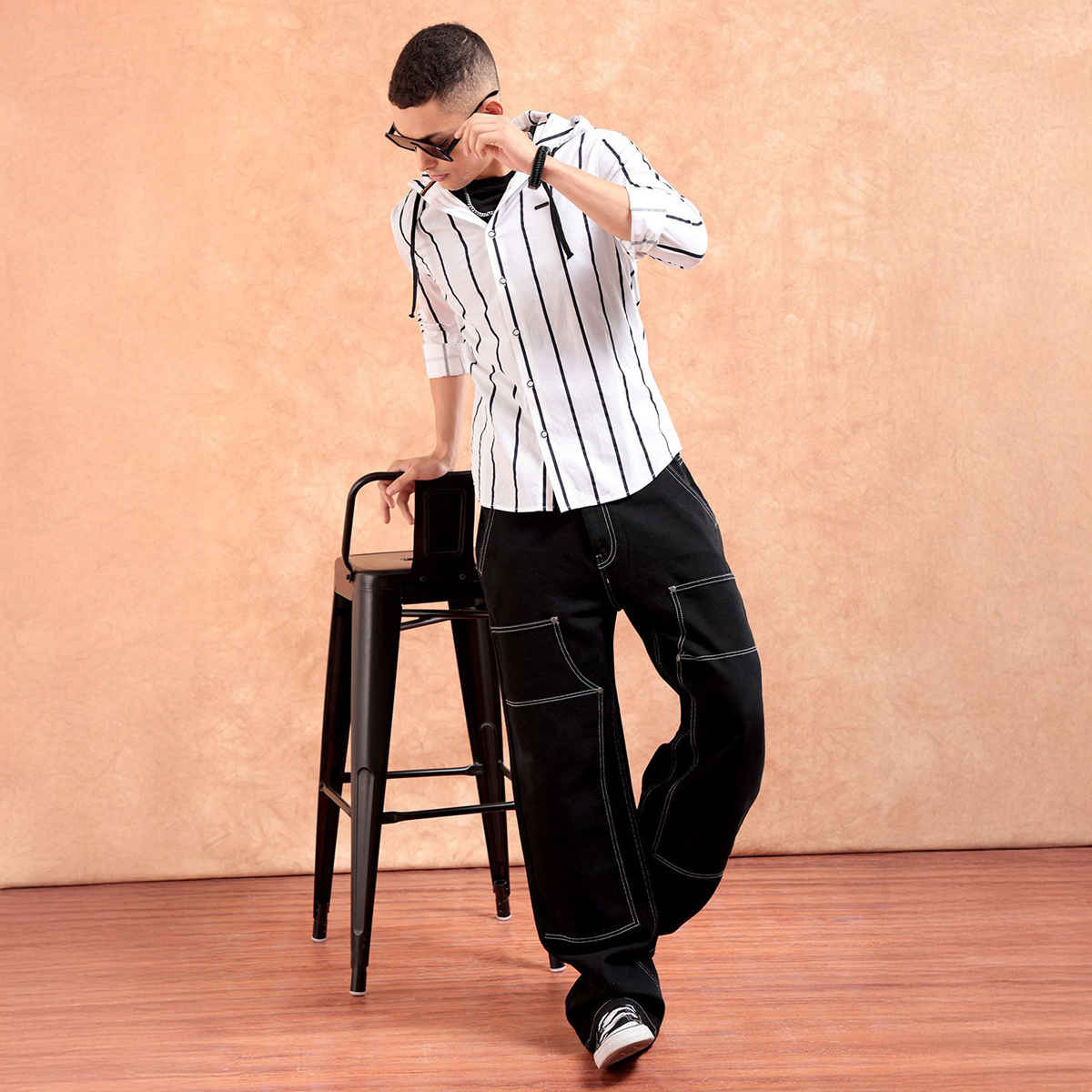 The Indian Garage Co Men's Slim Fit Vertical Striped Casual Shirt | White - 2XL