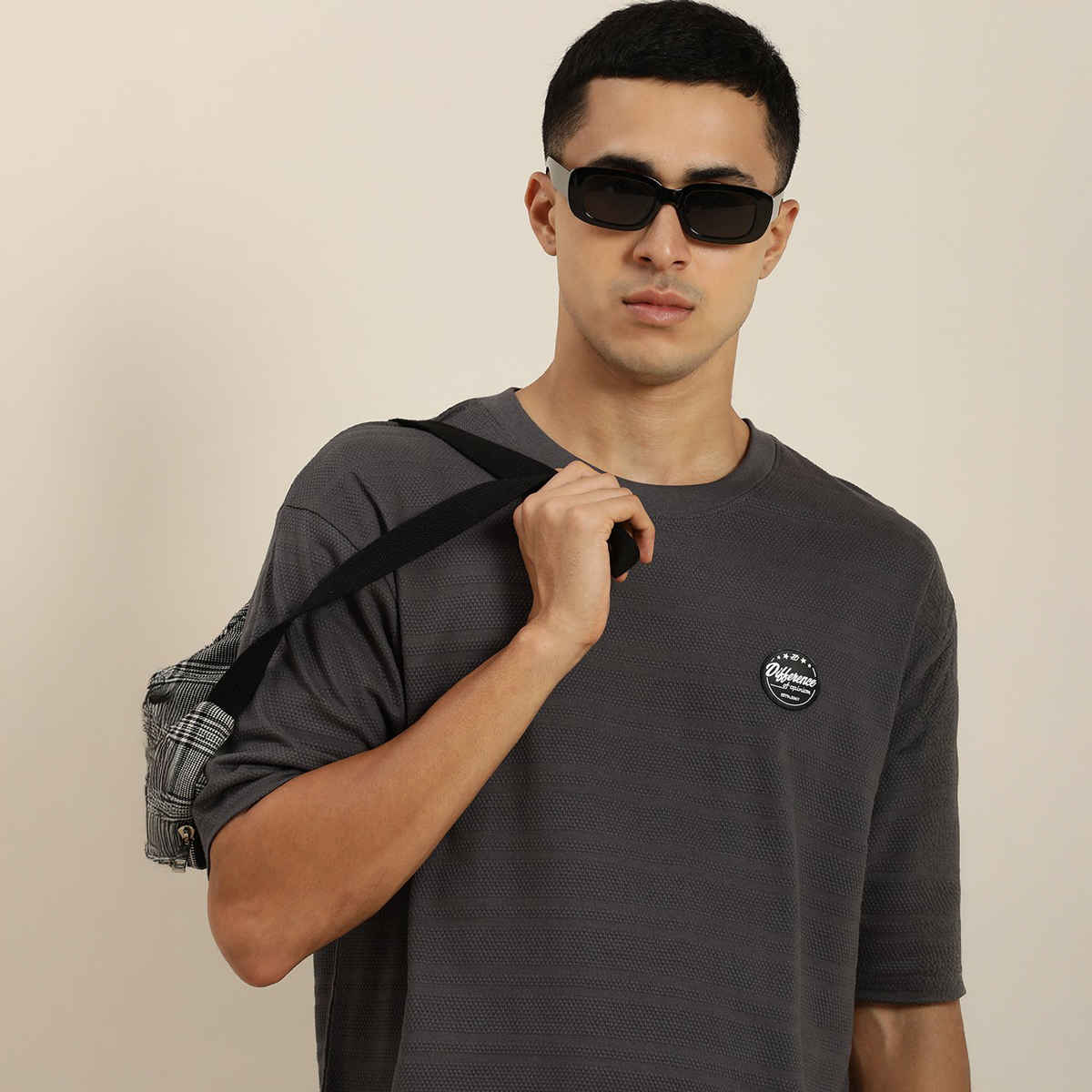 Difference of Opinion Men T-shirt - Dark Grey | Classic Fit | M