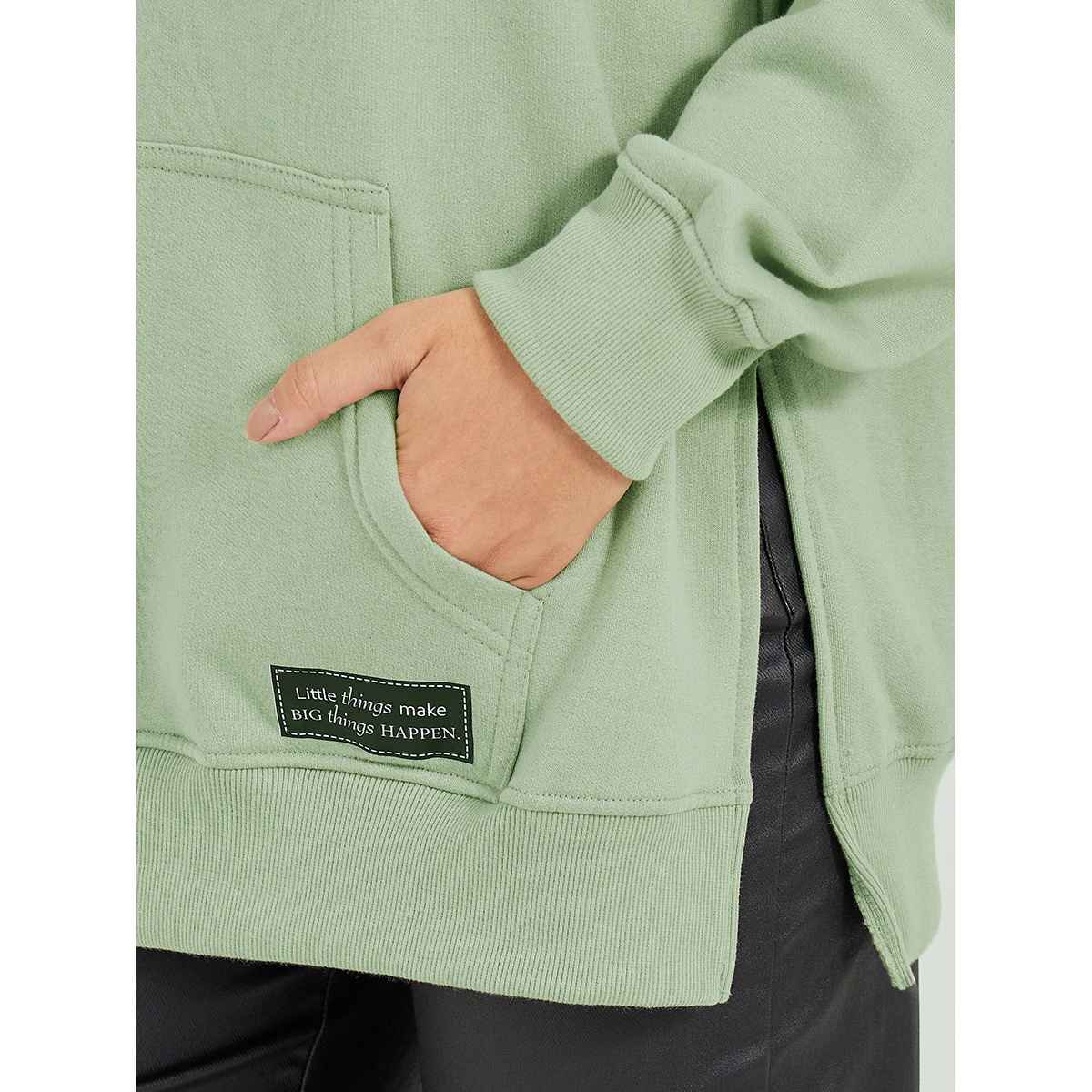 Styli Women Oversized Fit Longline Hoodie With Badge & Side Slits Green | XL