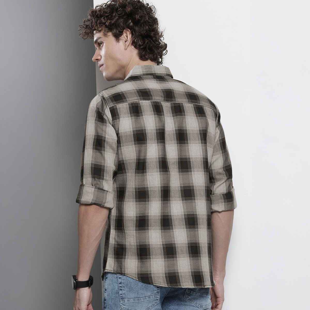 The Indian Garage Co Men's Slim Fit Checkered Casual Shirt | Grey - S