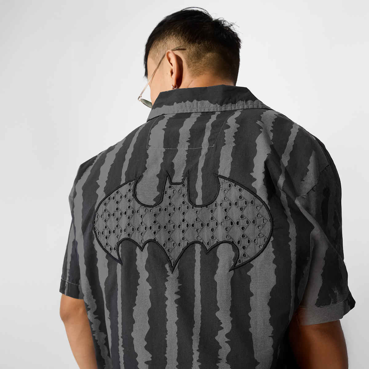 The Souled Store Men's Regular Batman - Dark Knight Holiday Shirts | Grey | S