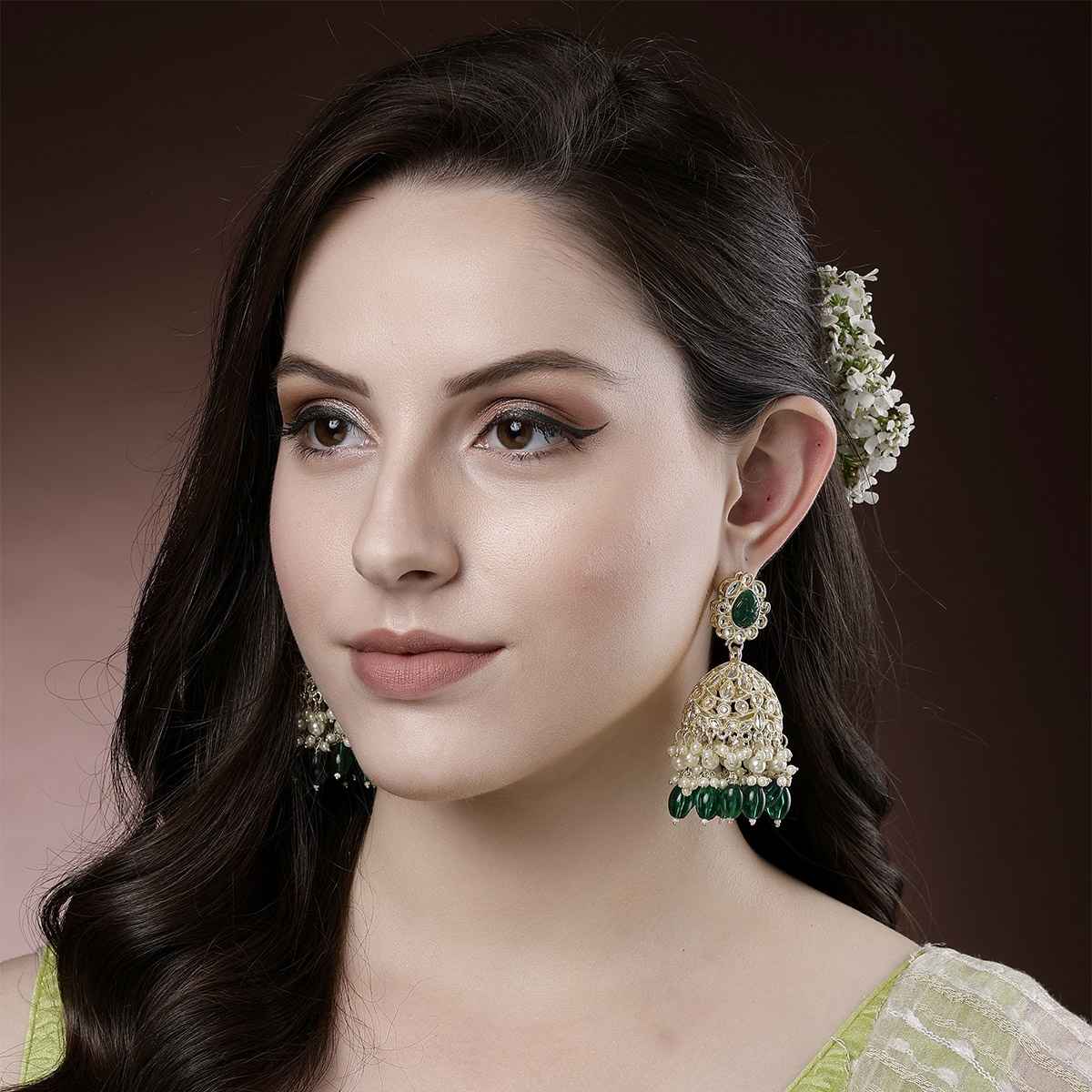 Karatcart Women's Jhumki Earrings Green and Gold One Size | 33027754