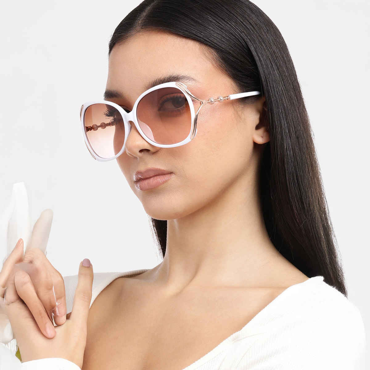 Carlton London Premium Women Oversized Sunglasses with UV Protected Lens CLSW286