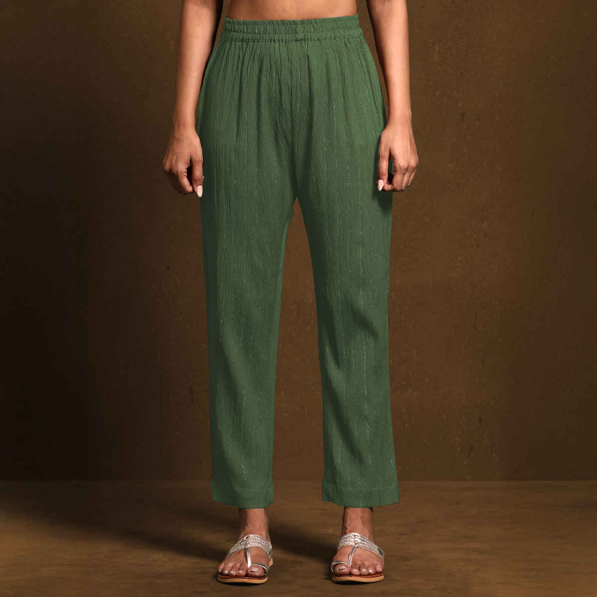 Varanga Women's Solid Halter Neck Kurta Set | Green - XL