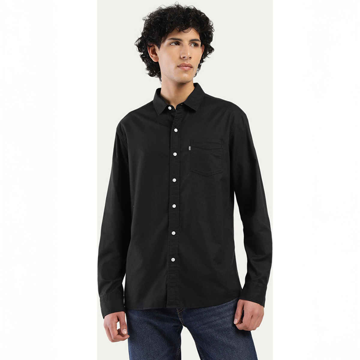 Levi's Men's 100% BCI Cotton Oxford Shirt | Black - L