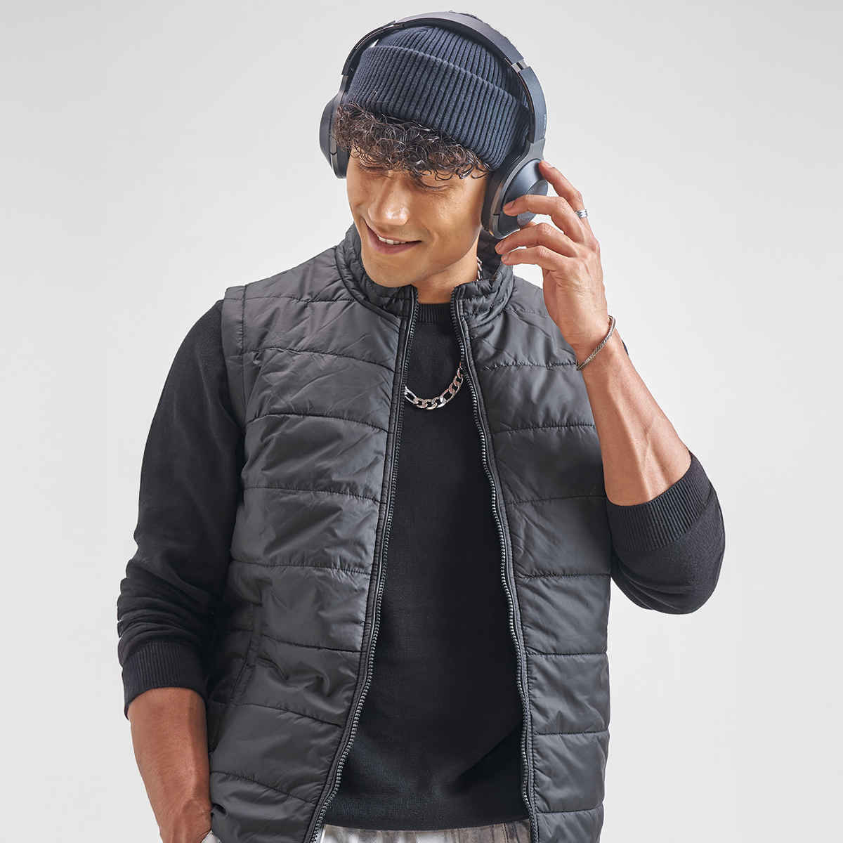 Highlander Men's High Neck Puffer Jacket | Black - XL