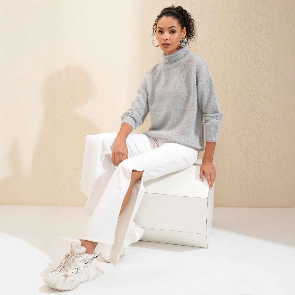 Tokyo Talkies Women's Turtle Neck Casual Sweater | Grey - M