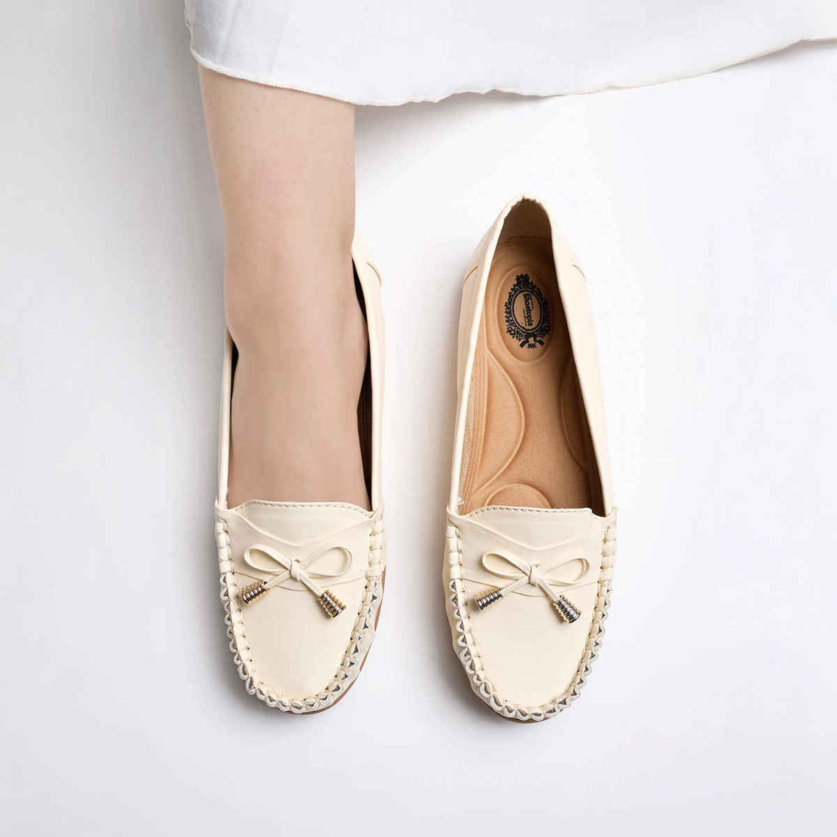 Shoetopia Women's Comfortable Loafers | Cream - UK 4