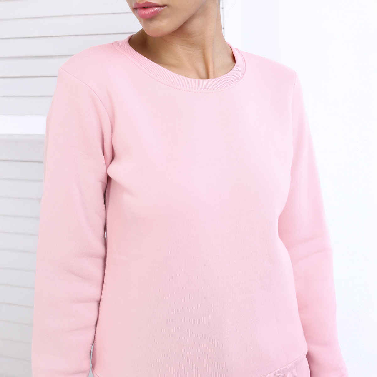 Tokyo Talkies Women's Solid Pullover Sweatshirt | Pink - XL