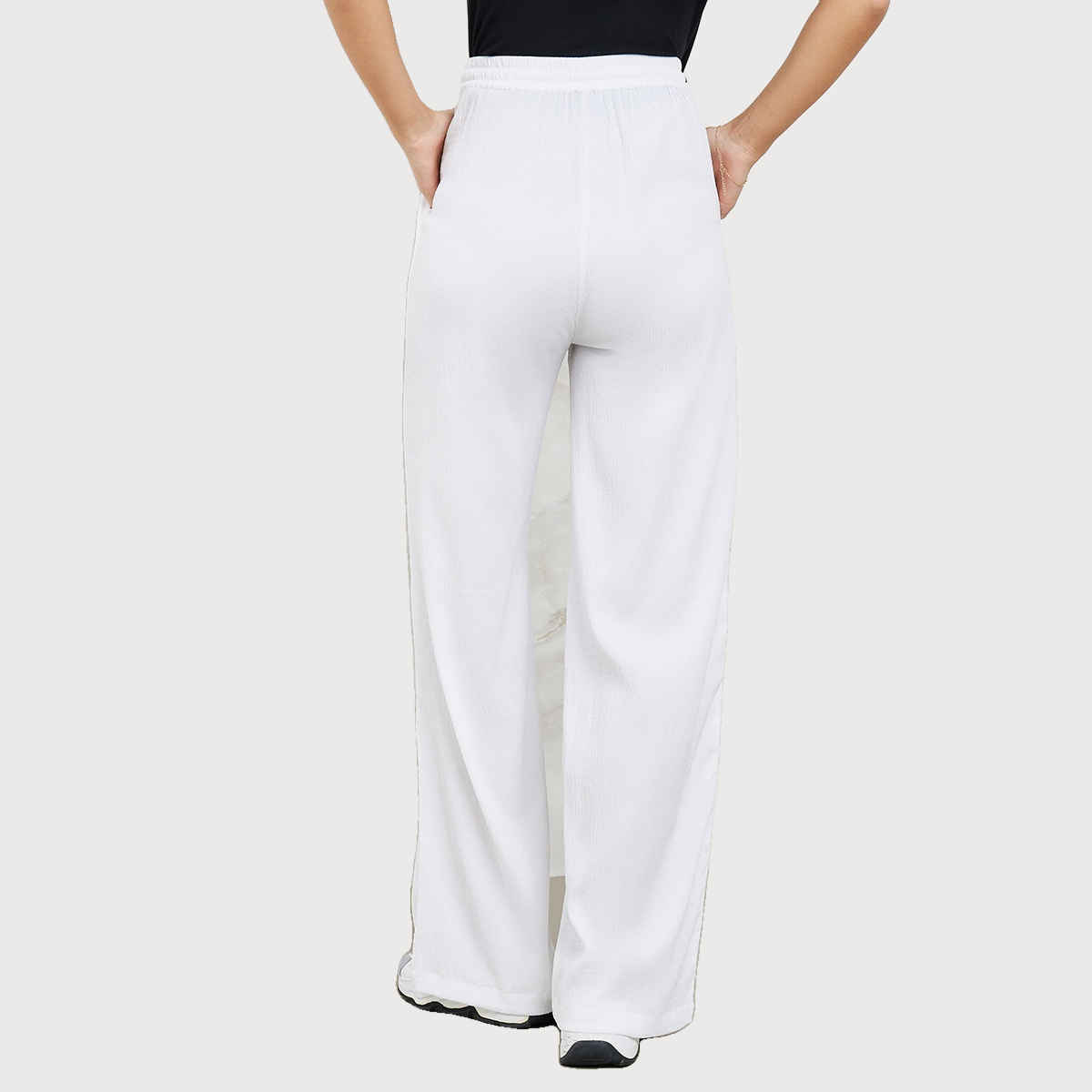 Styli Women's Wide Leg Pants with Side Pocket and Textured Fabric | Off White - 26