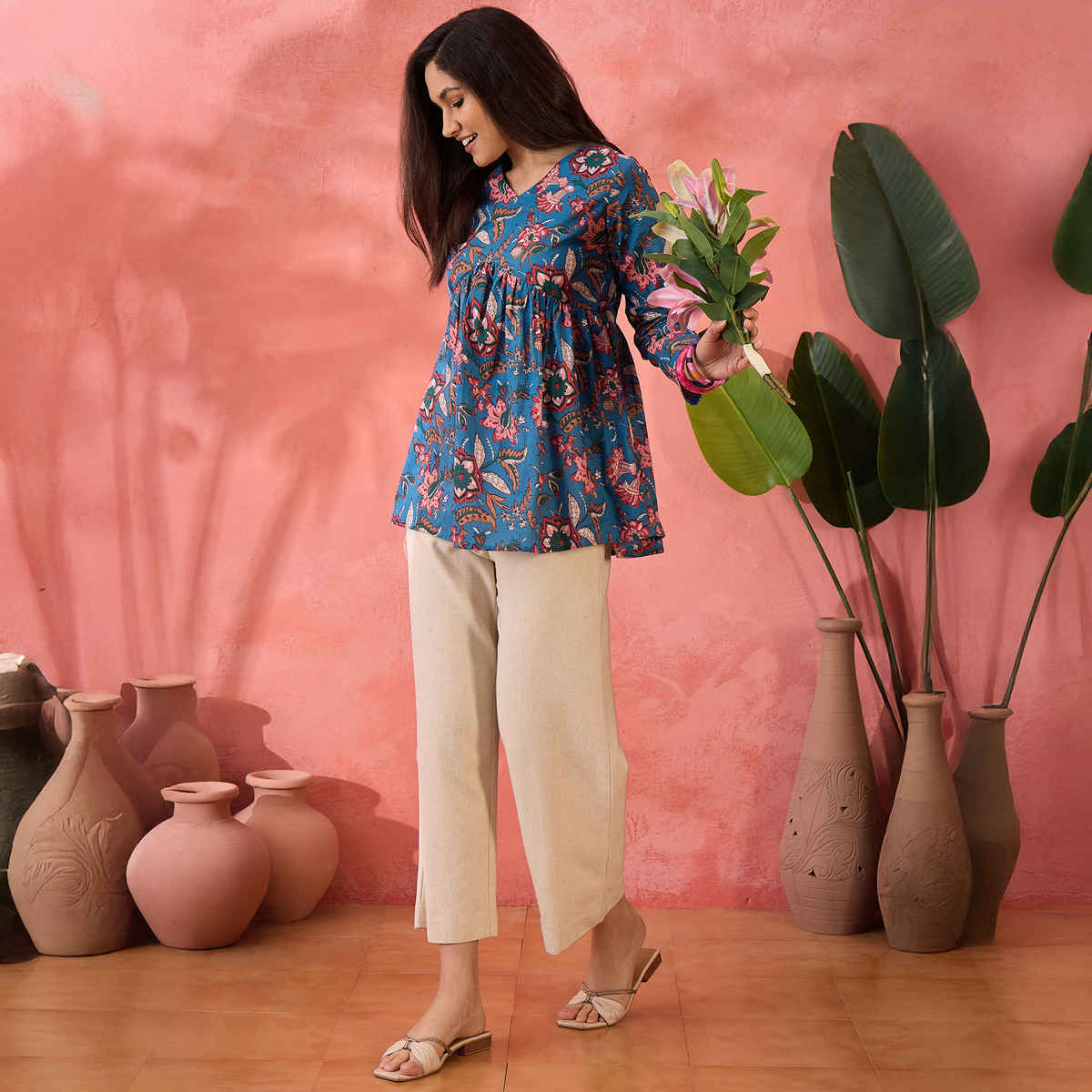 Bandia Women's Floral Printed Top | Blue - L