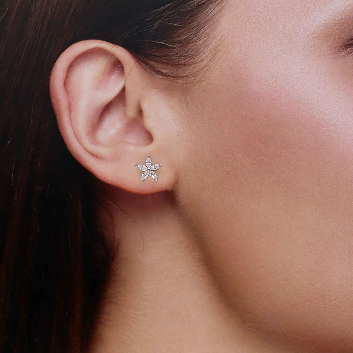 Kai Jewel Silver Floral Zircon Stud Earrings | ERSD787-S-NA