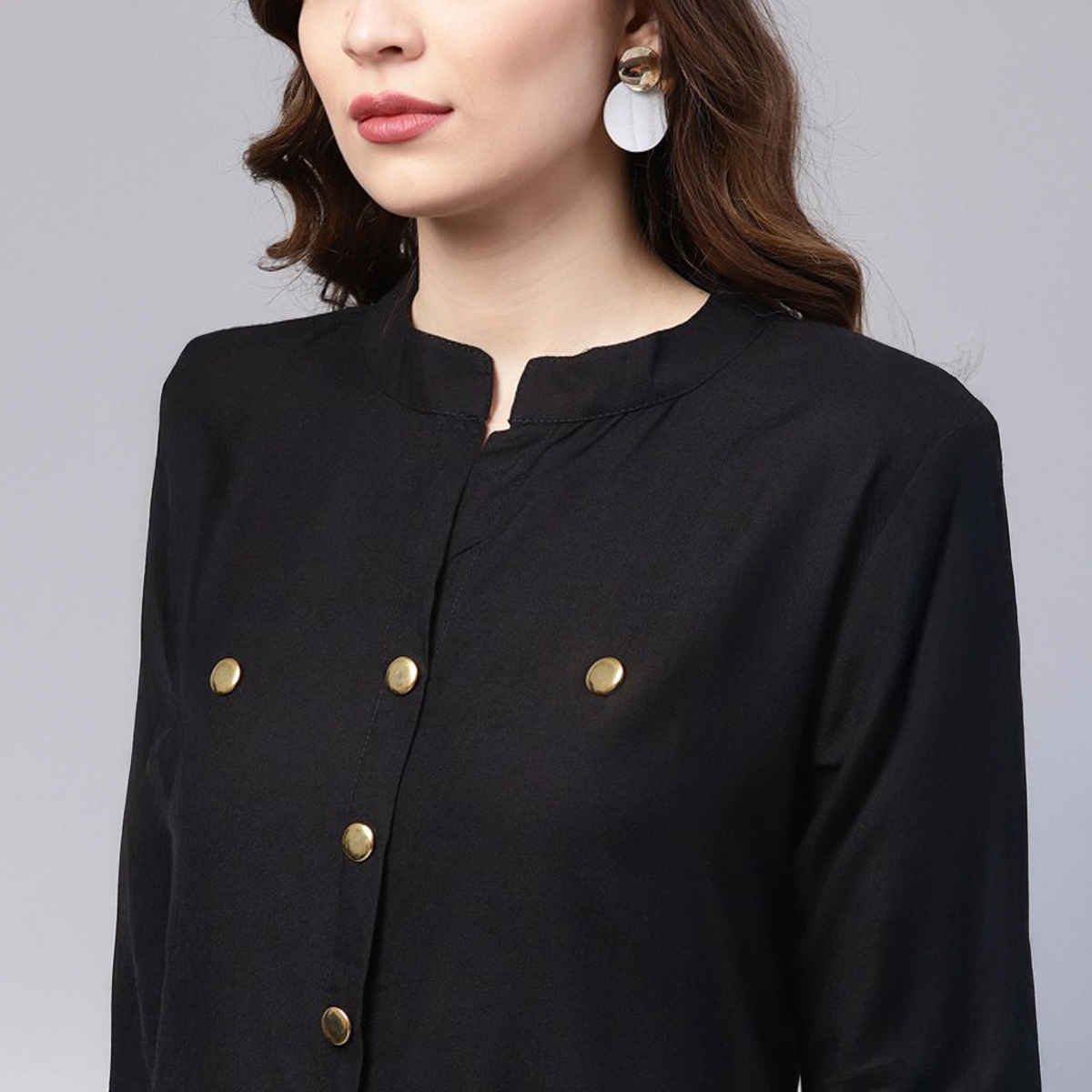 Ishin Women's Kurta Set Solid with Trouser | Black - S