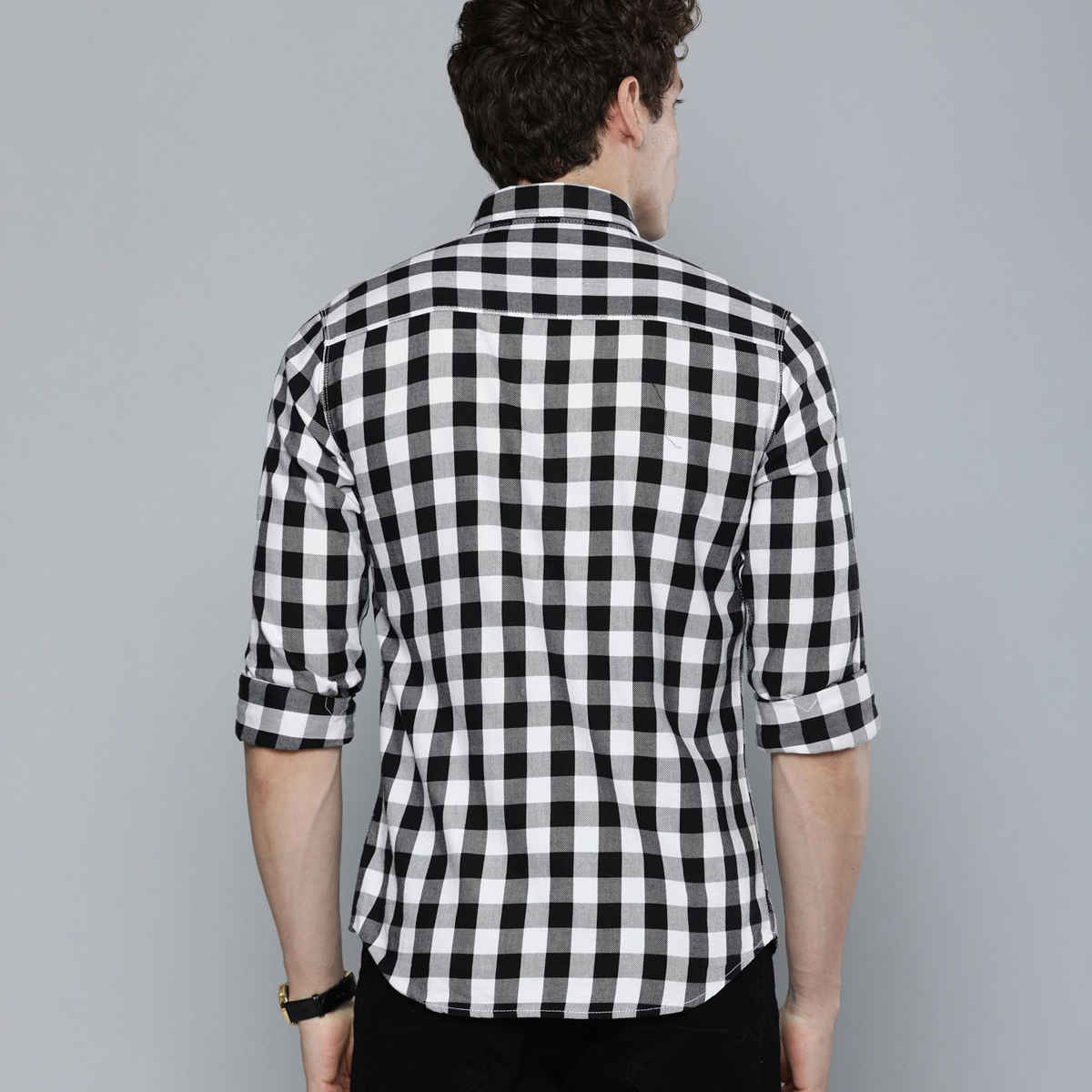 The Indian Garage Co Men's Slim Fit Checkered Casual Shirt | White - M